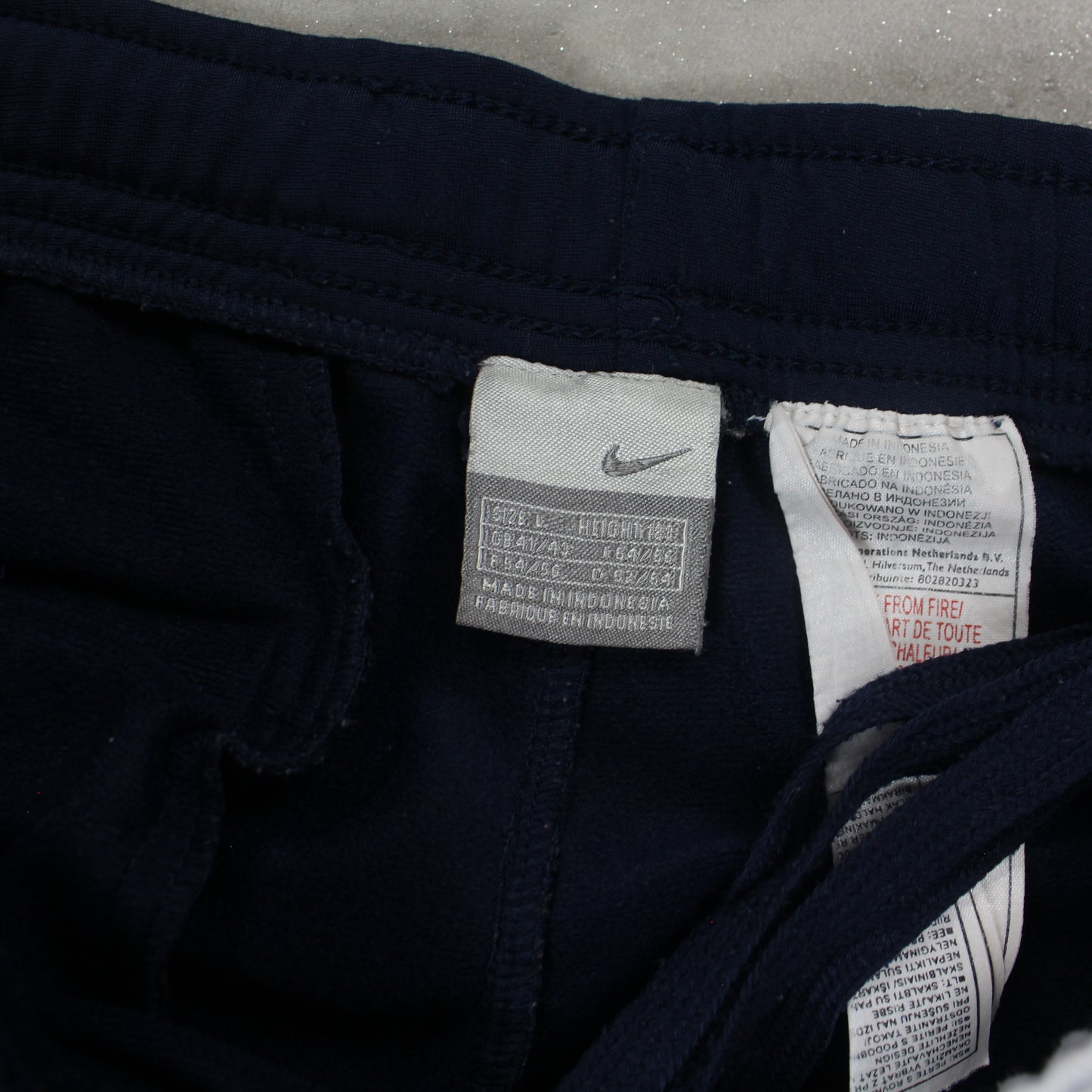 RARE 2000s Nike Short Leg Trackpants Navy - (M)