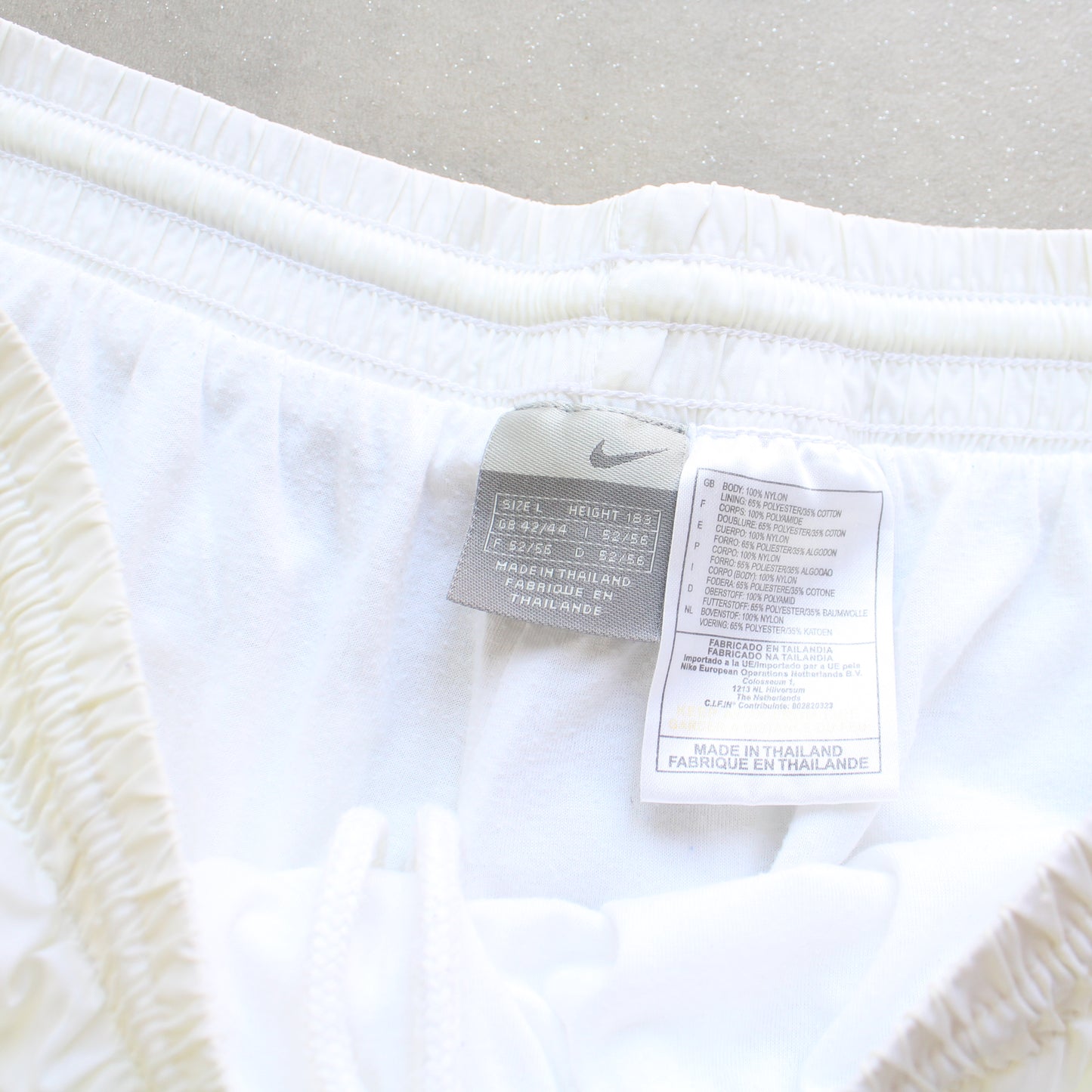 SUPER RARE 2000s Nike Trackpants White - (L)