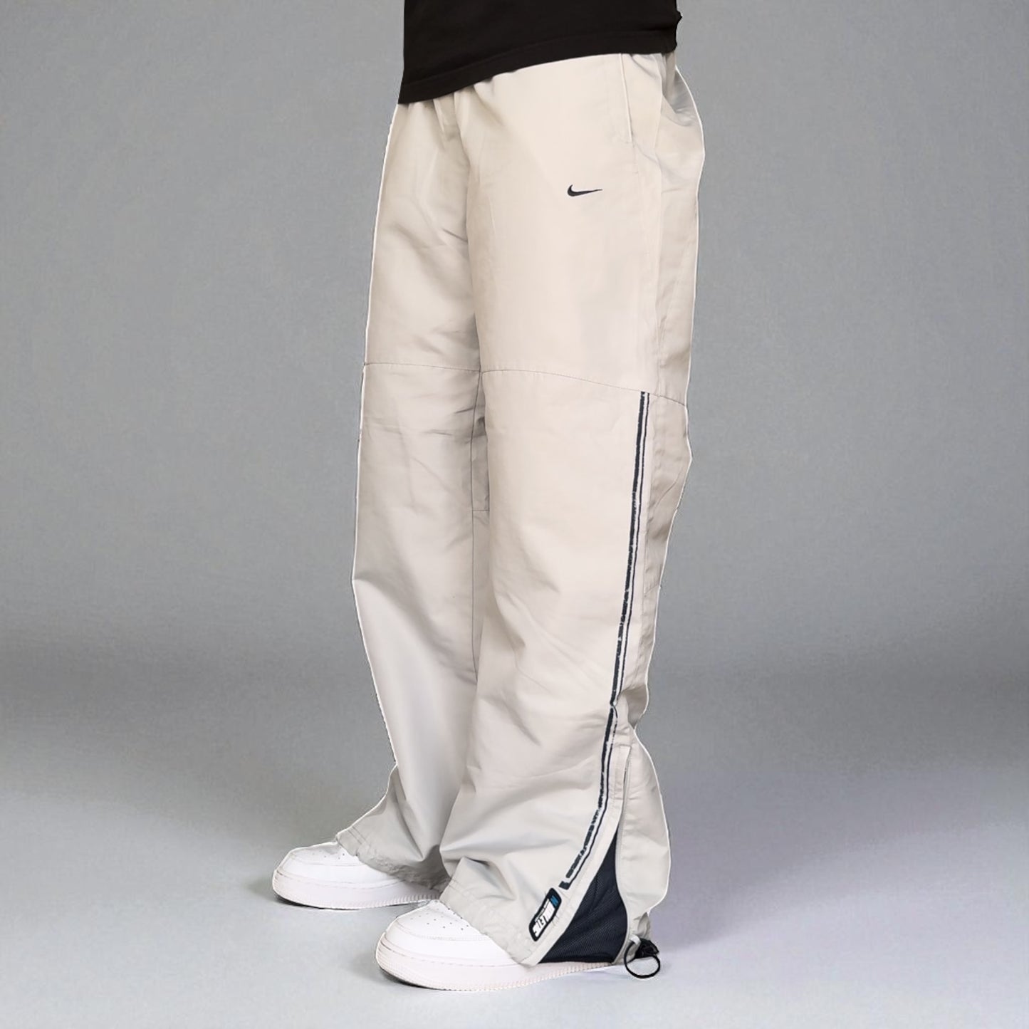 SUPER RARE 2000s Baggy Nike Trackpants Grey - (L)