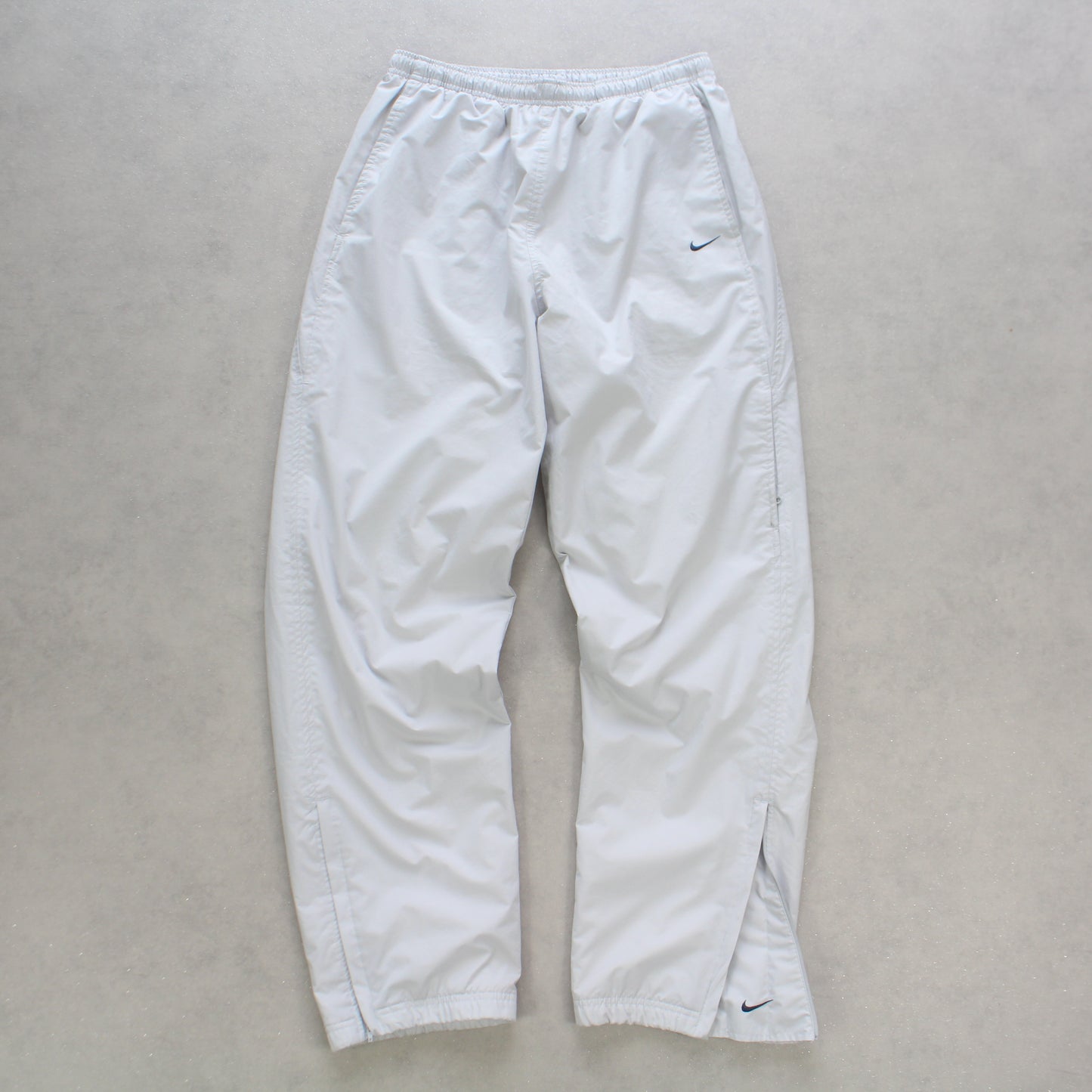 SUPERSELTENE Nike Trainingshose aus den 2000ern, Grau – (M)