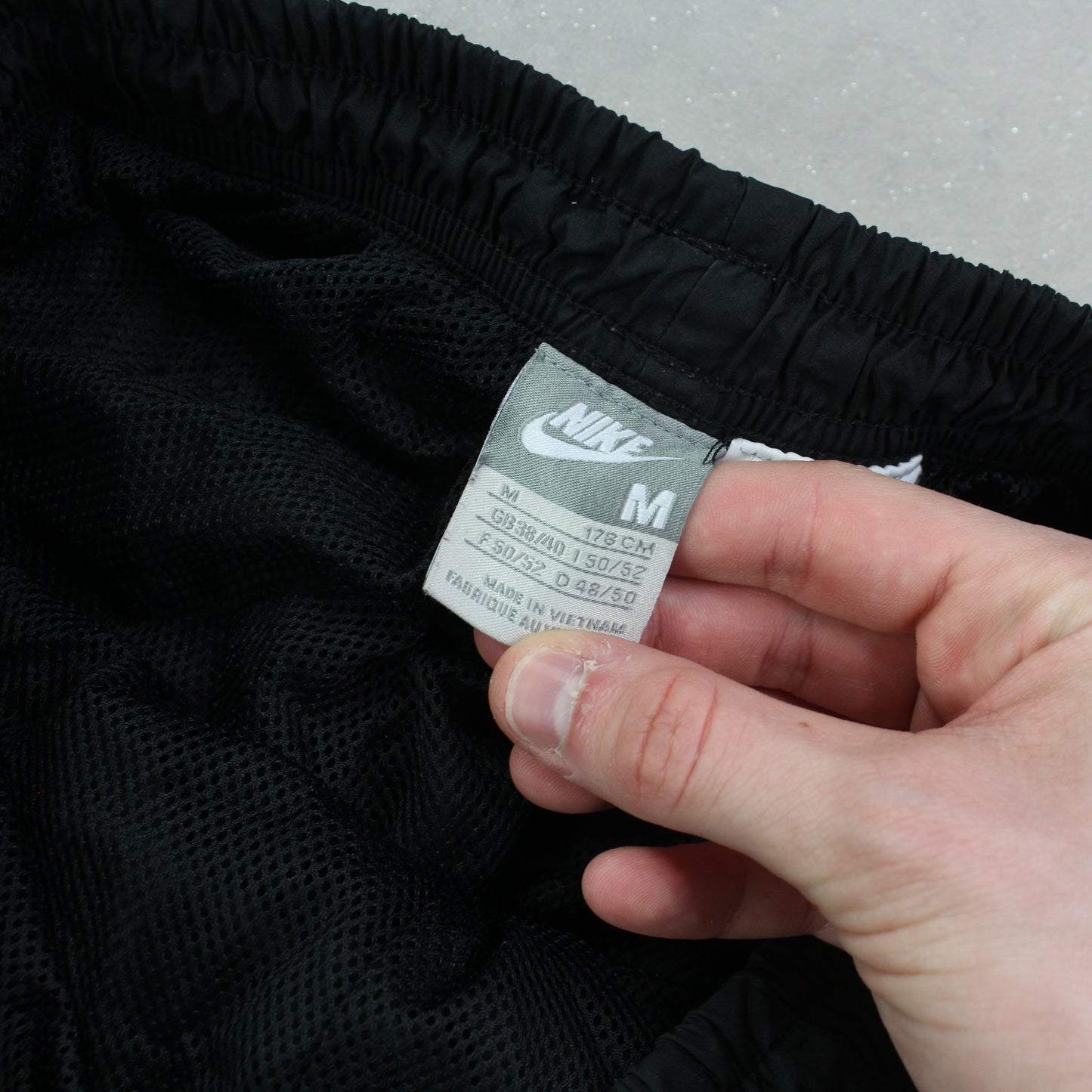 SUPER RARE 00s Nike Air Max Trackpants Black - (S)