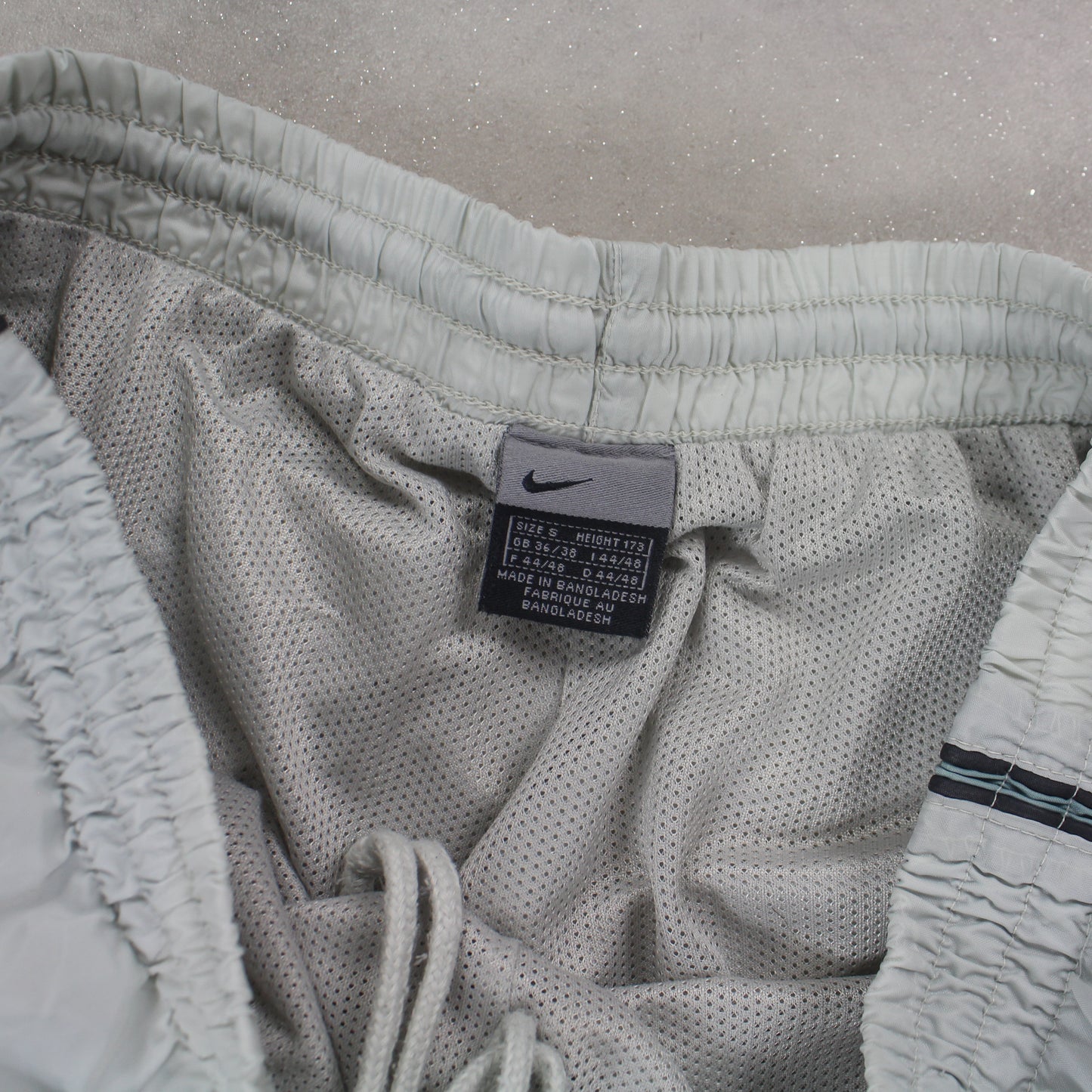 RARE 2000s Nike Trackpants Grey - (S)