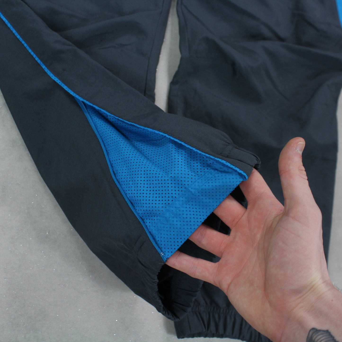 RARE 2000s Nike Trackpants Grey - (L)