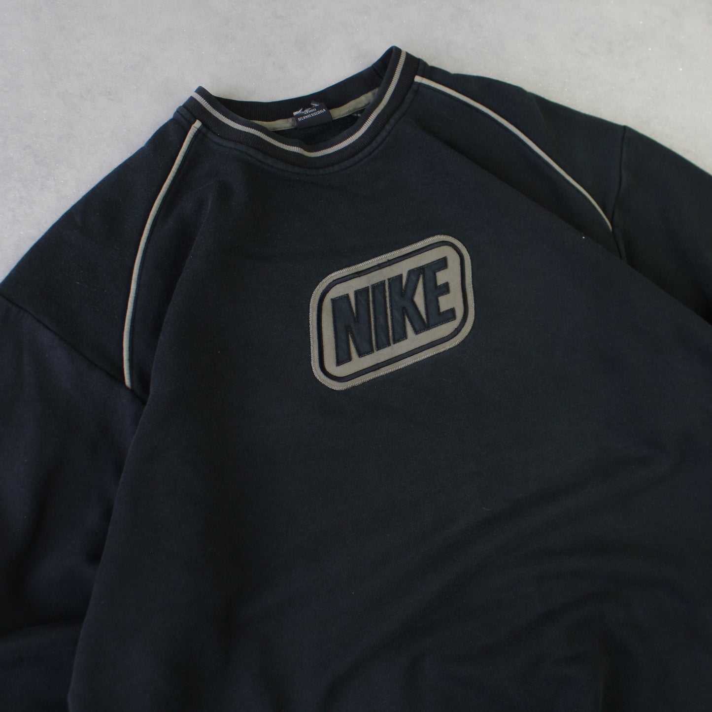 RARE 2000s Nike Sweatshirt Black - (XL)