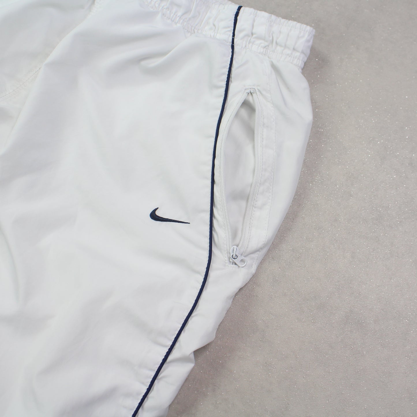 SUPER RARE 00s Nike Trackpants White - (M)