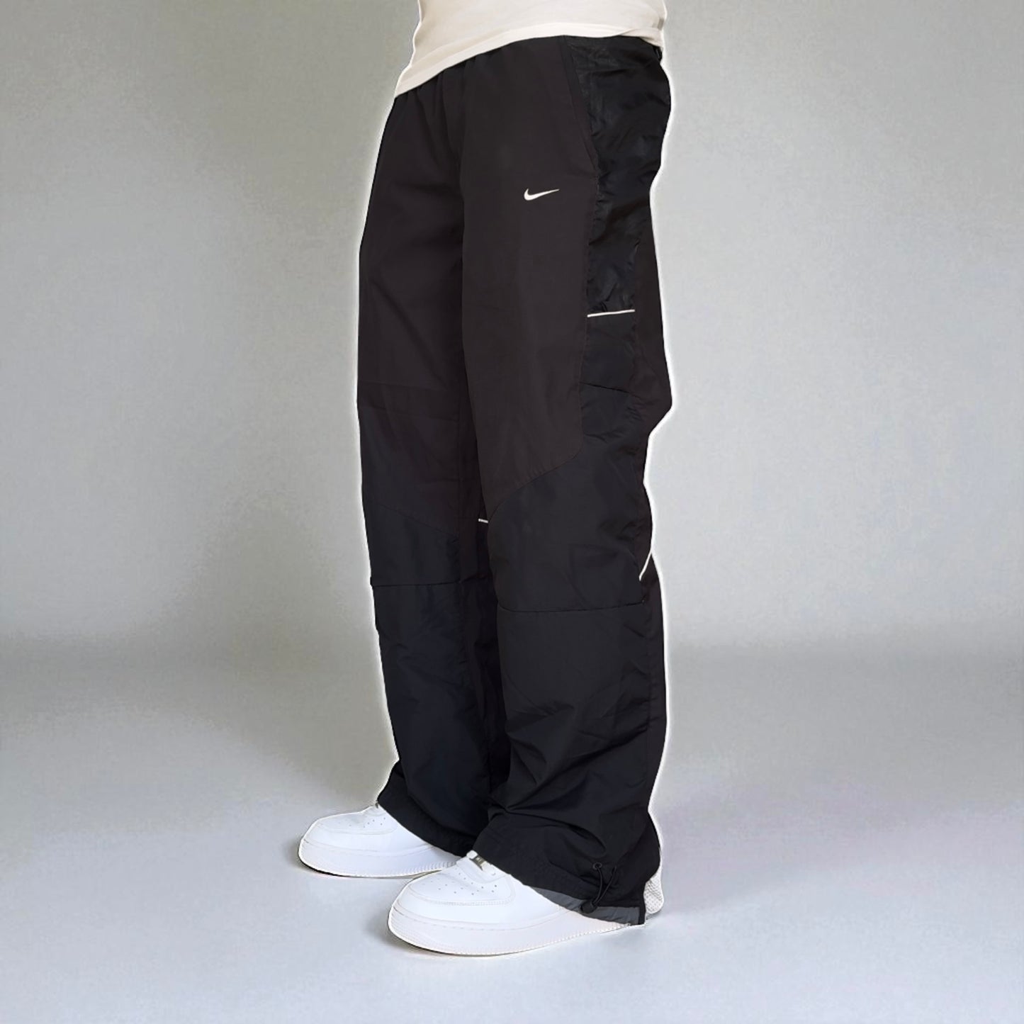RARE 2000s Baggy Nike Trackpants Black - (M)