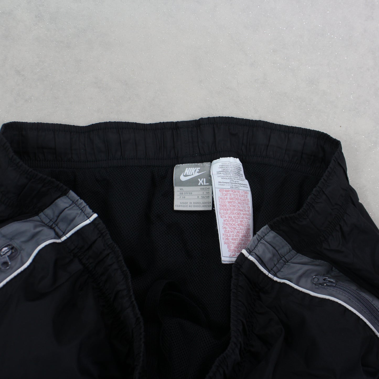 RARE 2000s Nike Baggy Trackpants Black - (L)