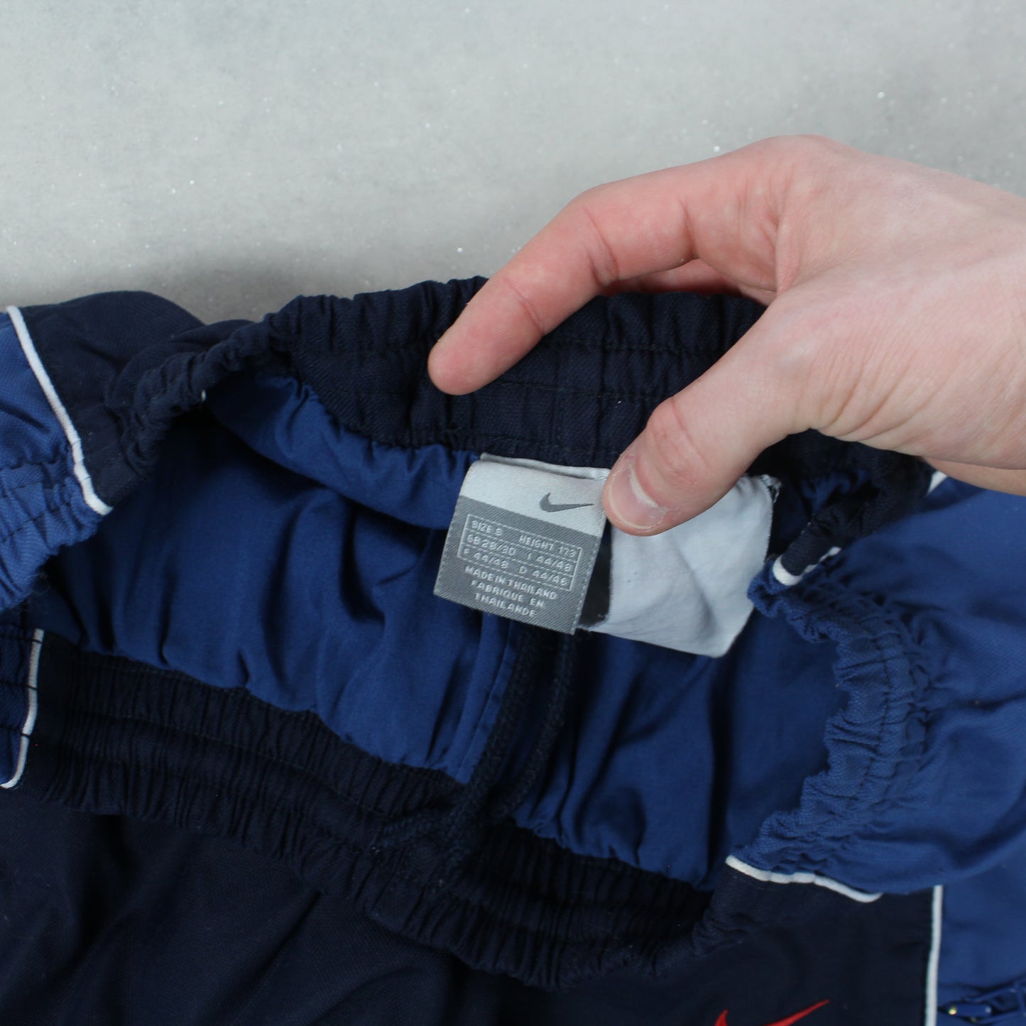 SUPERSELTENE Nike Trainingshose aus den 2000ern, Marineblau – (S)