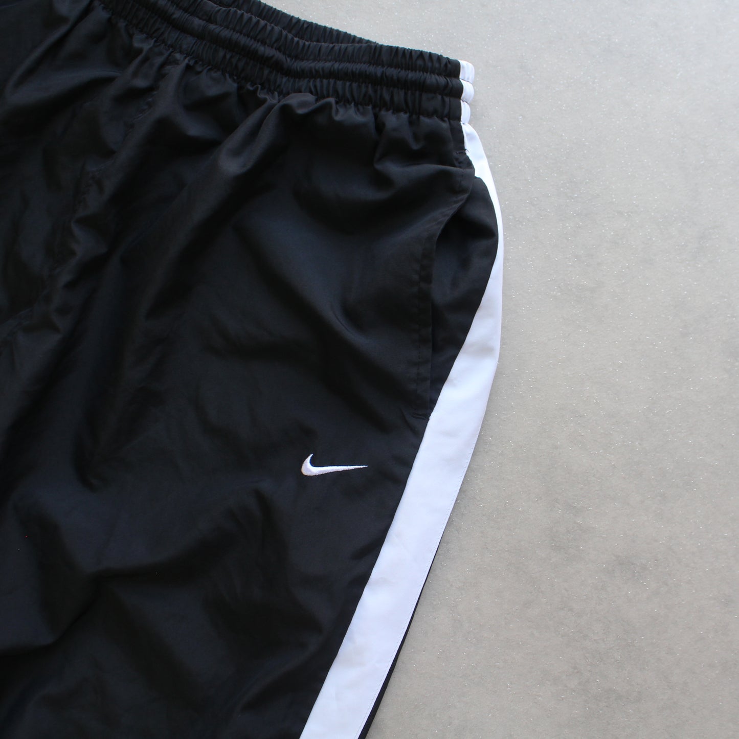 RARE 2000s Nike Trackpants Black - (M)