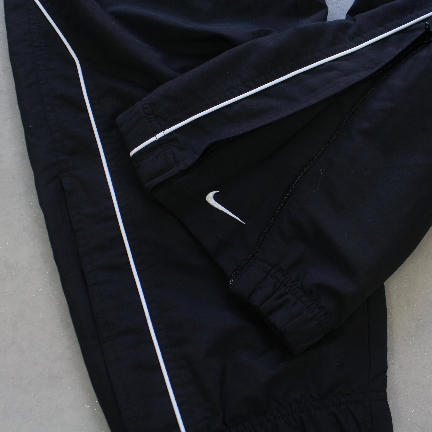 RARE 2000s Nike Trackpants Black - (M)