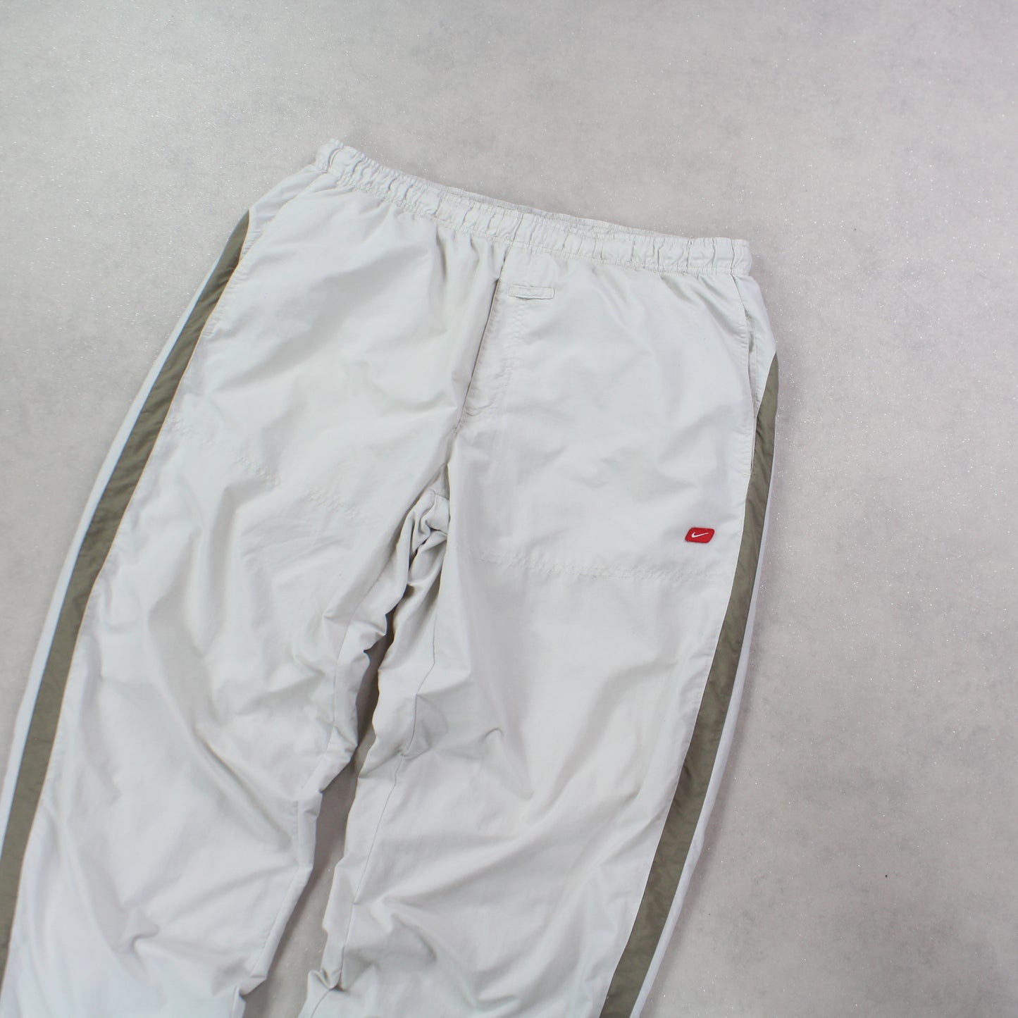 RARE 2000s Nike Trackpants Cream - (L)