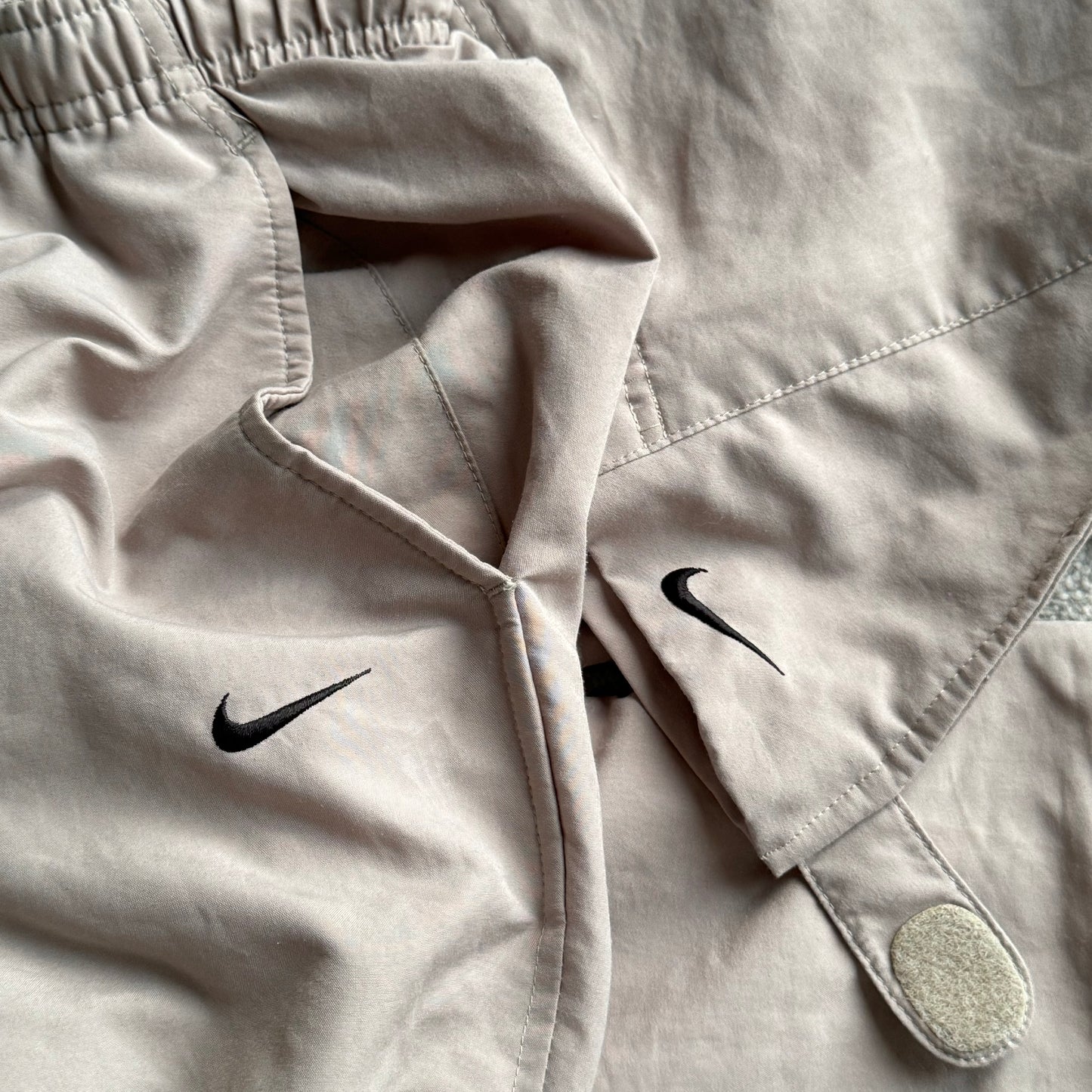 RARE 2000s Nike Trackpants Cream - (M)
