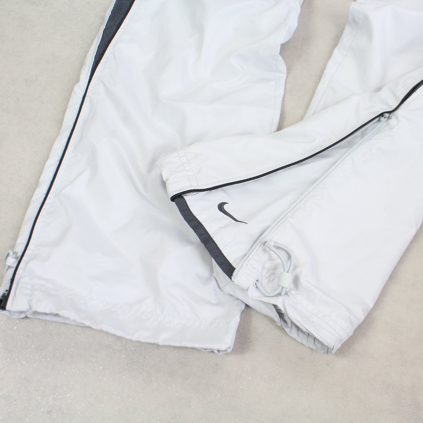 SUPER RARE 00s Nike Trackpants Grey - (M)