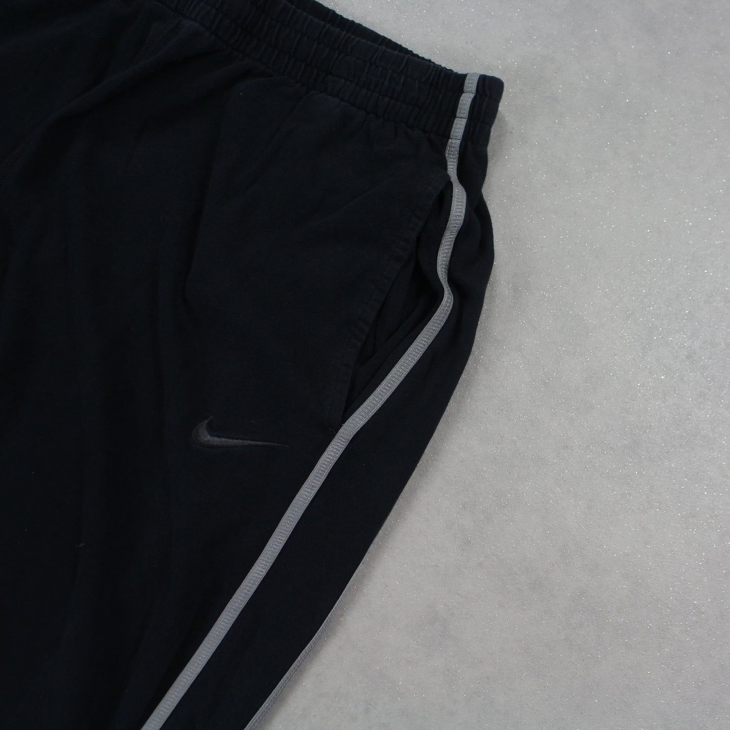 RARE 2000s Nike Joggers Black - (M)