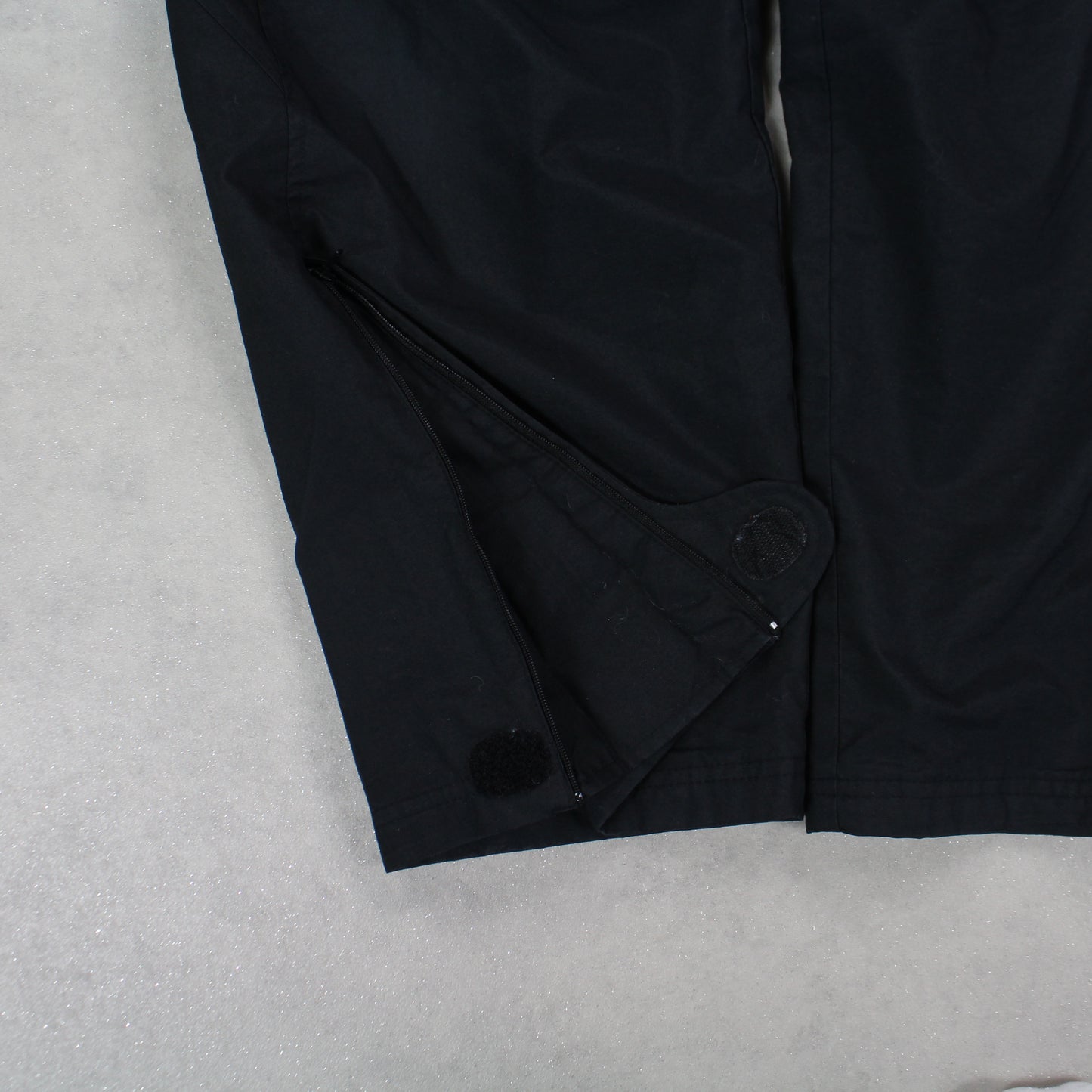 RARE 2000s Baggy Nike Trackpants Black - (S)