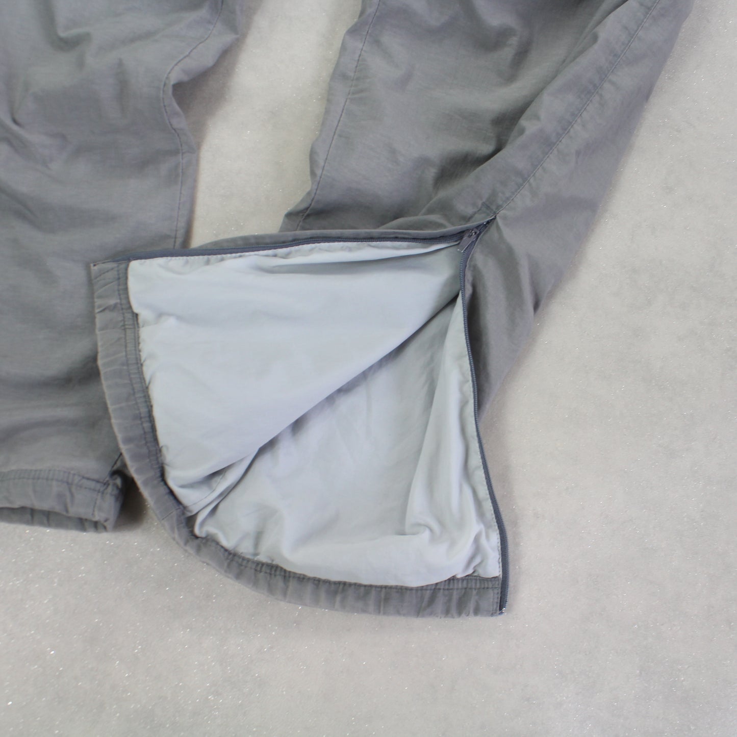 RARE 2000s Nike Trackpants Grey - (M)
