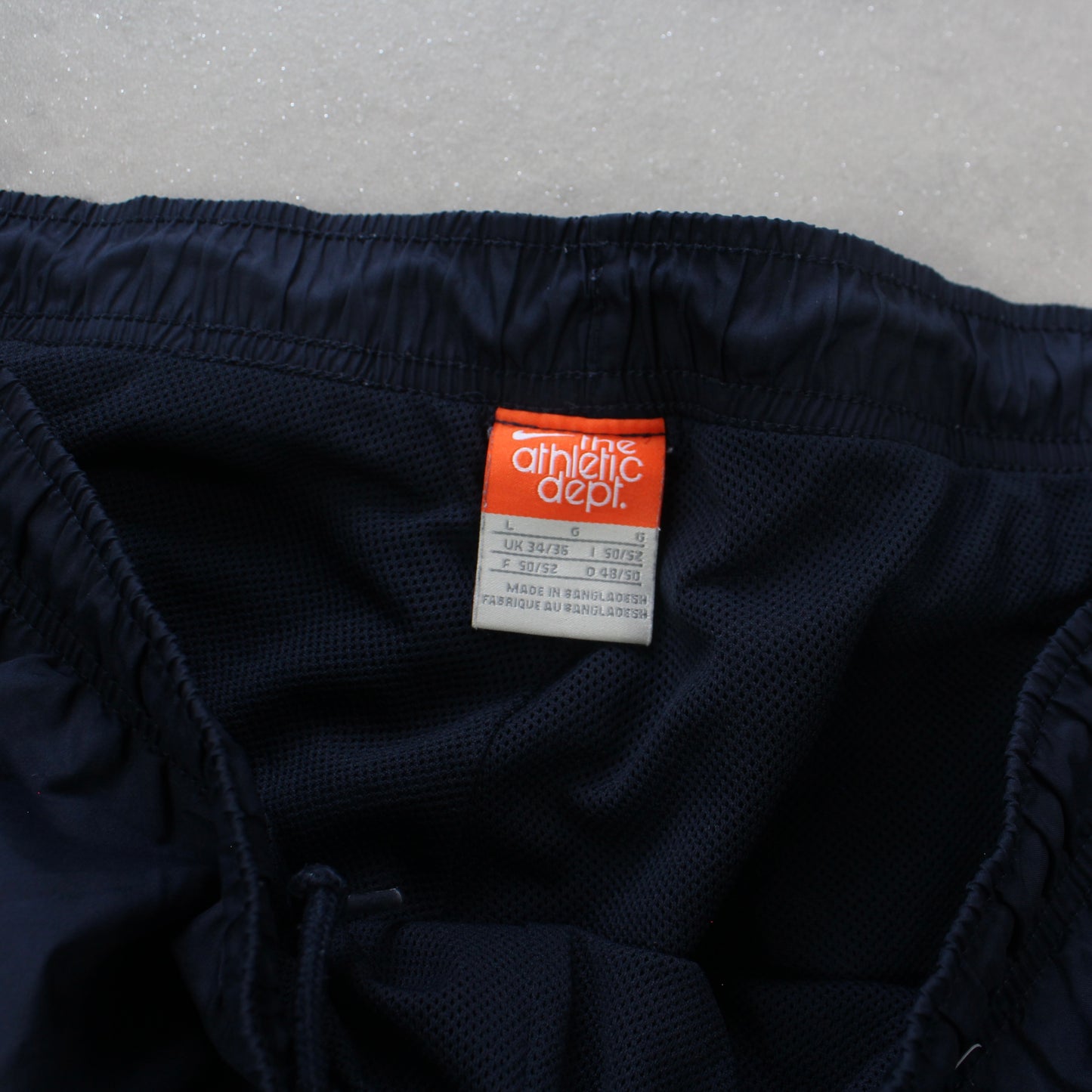 SELTENE Baggy-Trainingshose von Nike aus den 2000ern, Marineblau – (L)