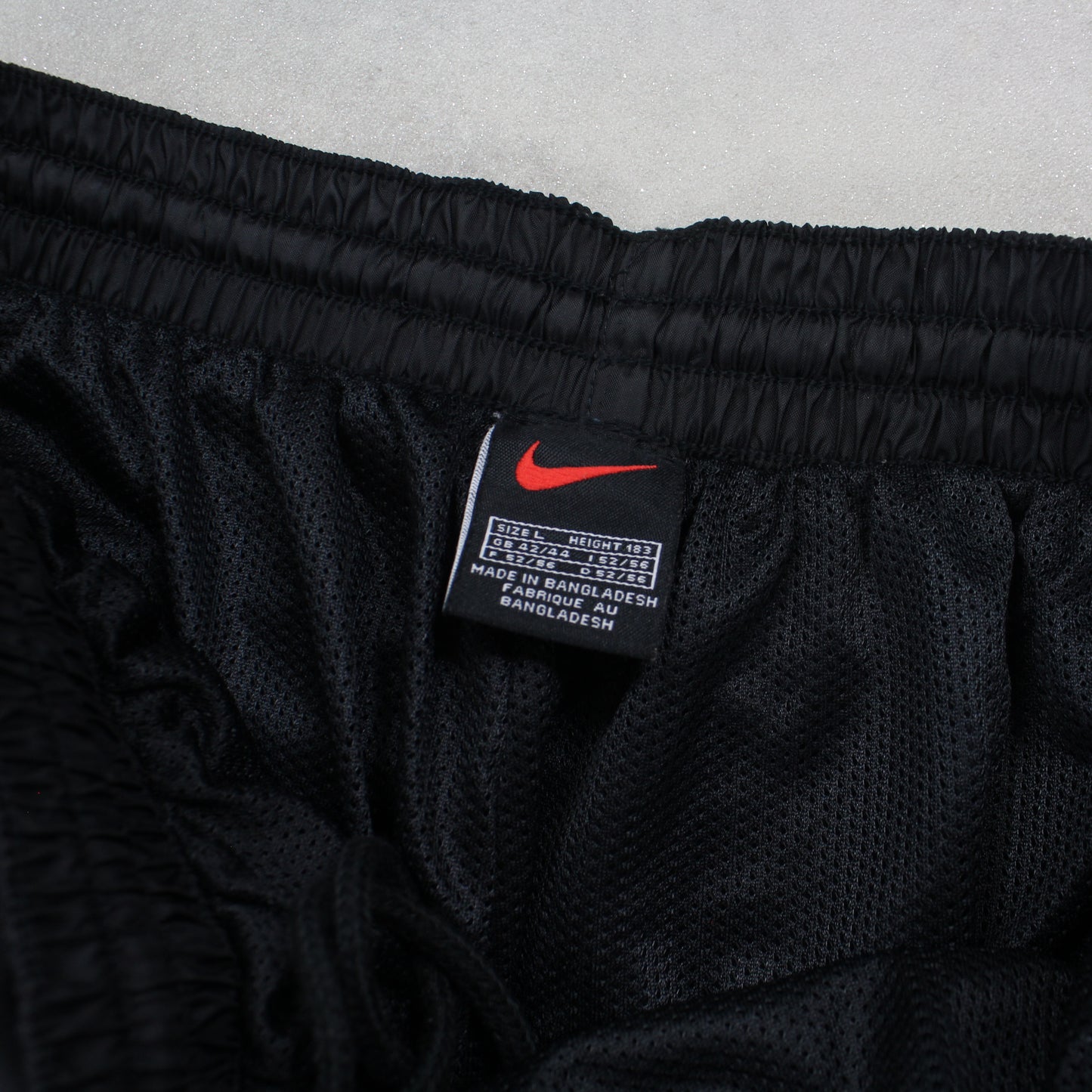 RARE 1990s Nike Trackpants Black - (M)