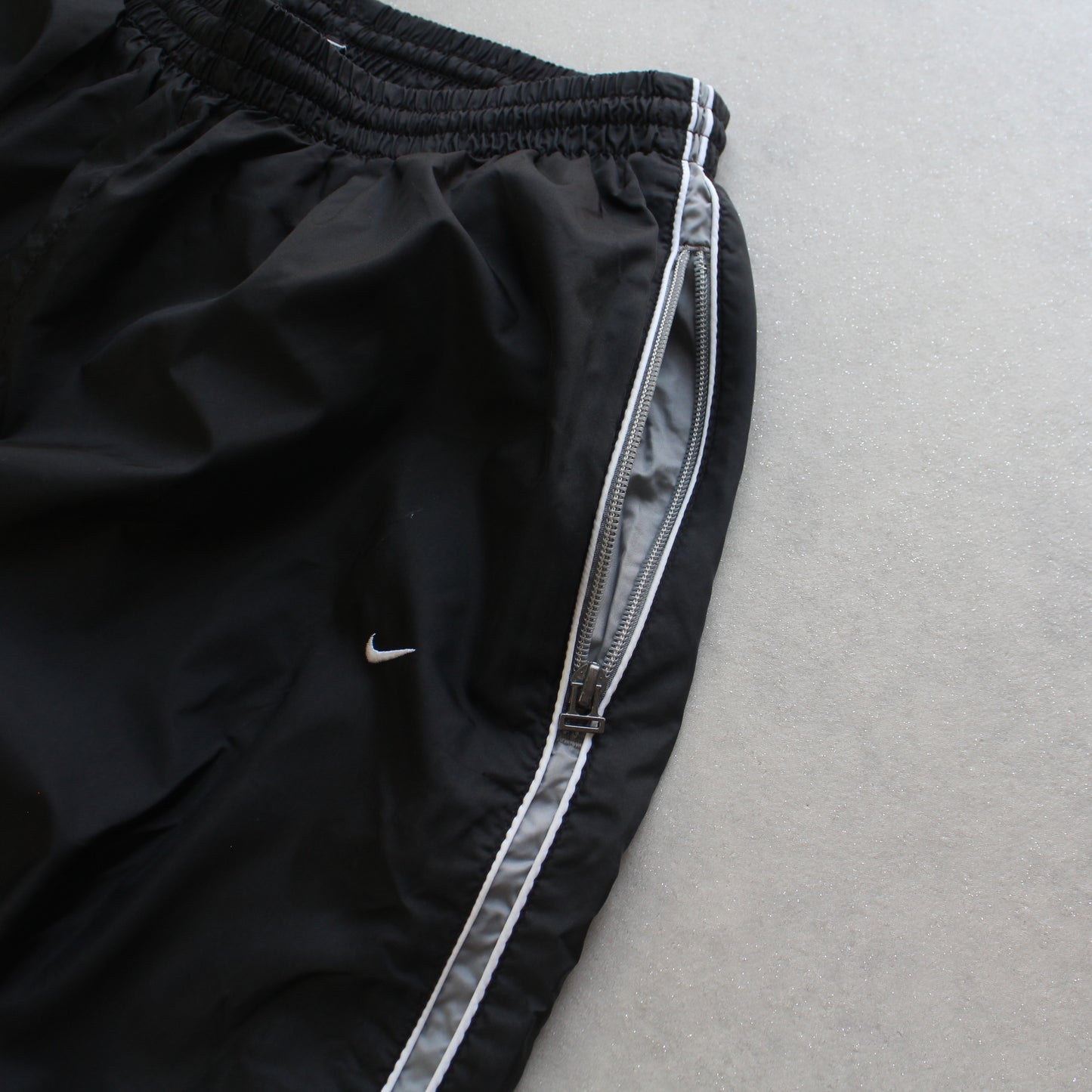 RARE 2000s Nike Trackpants Black - (S)
