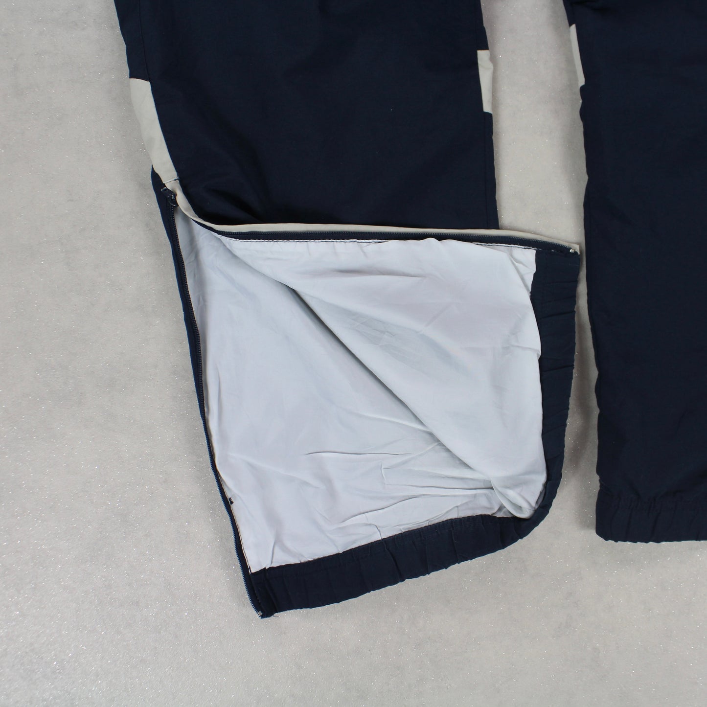 RARE 2000s Nike Trackpants Navy - (L)