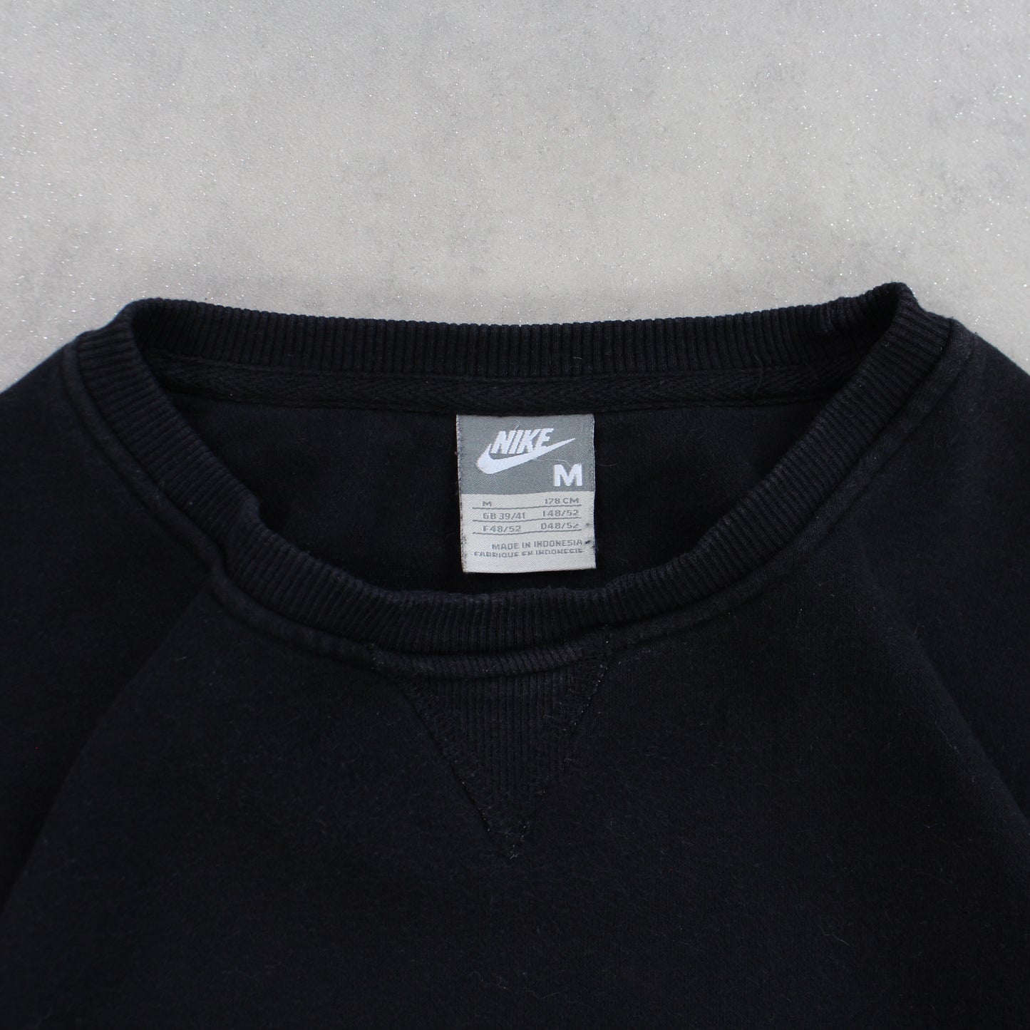 SELTENES Nike-Sweatshirt aus den 2000ern, Schwarz – (M)