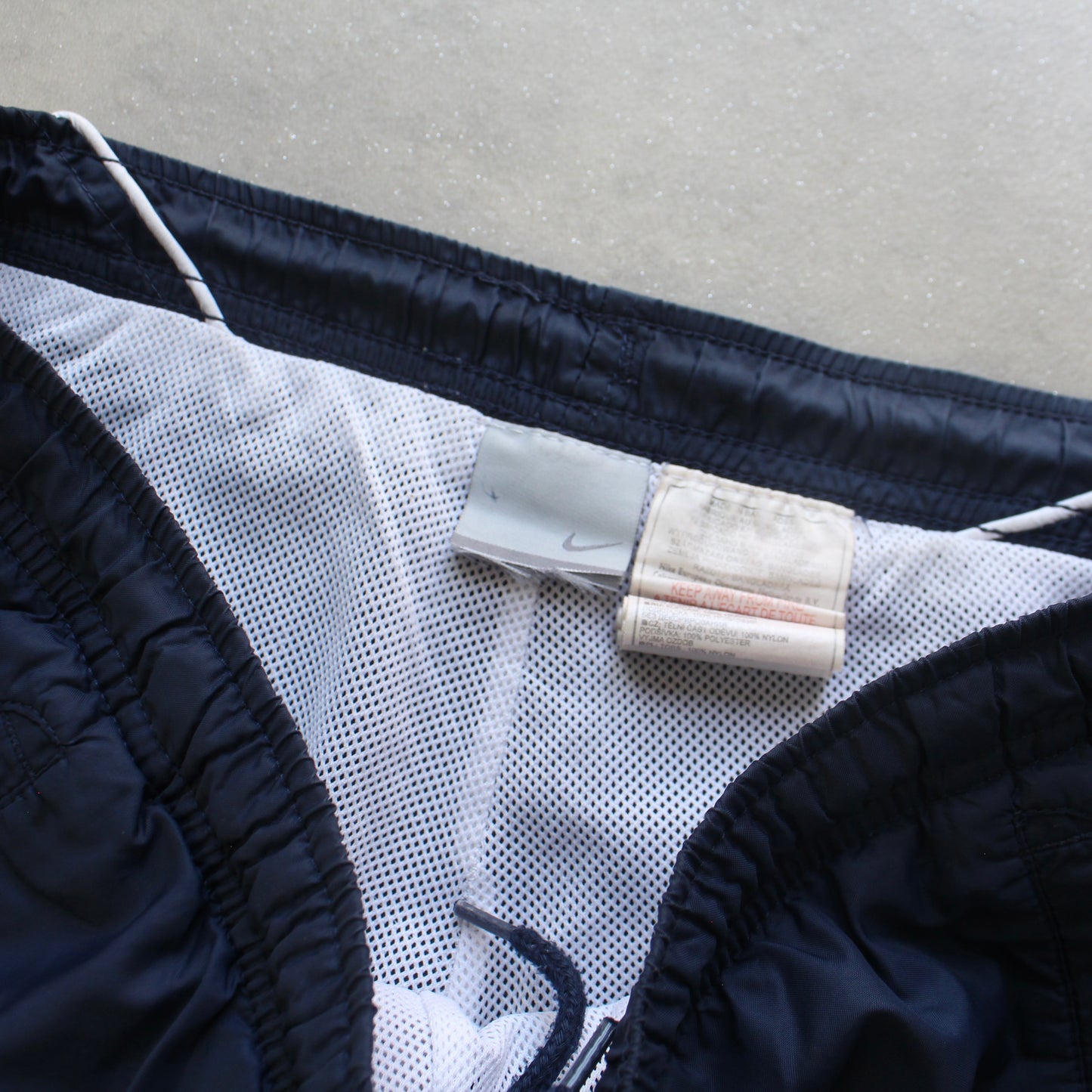 SUPER RARE 2000s Nike Trackpants Navy - (S)
