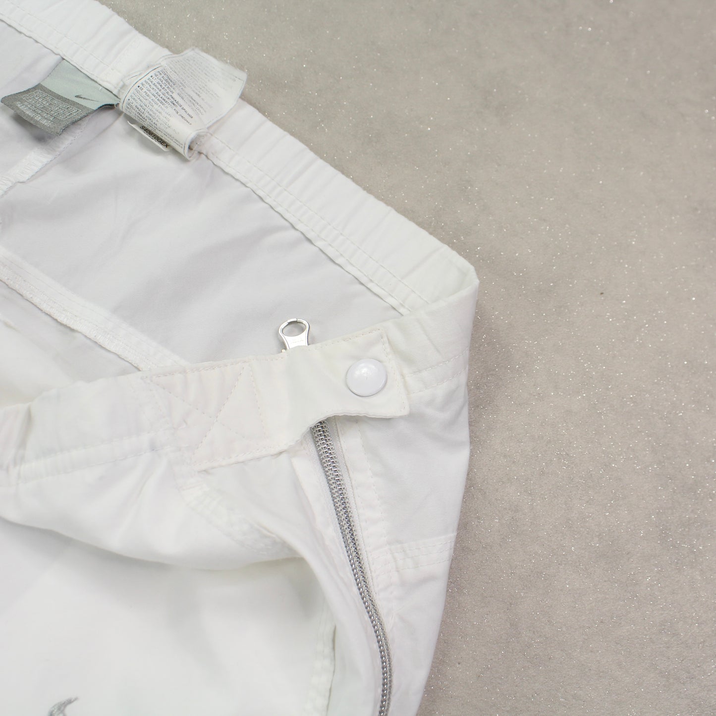 RARE 2000s Nike Baggy Trackpants White - (XL)