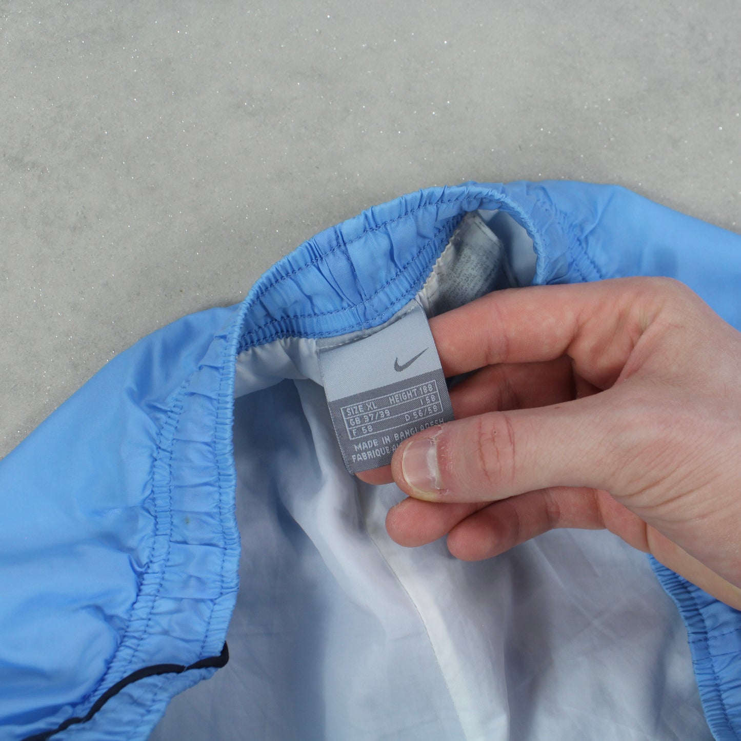 SUPERSELTENE Nike Trainingshose aus den 2000ern, Blau – (L)