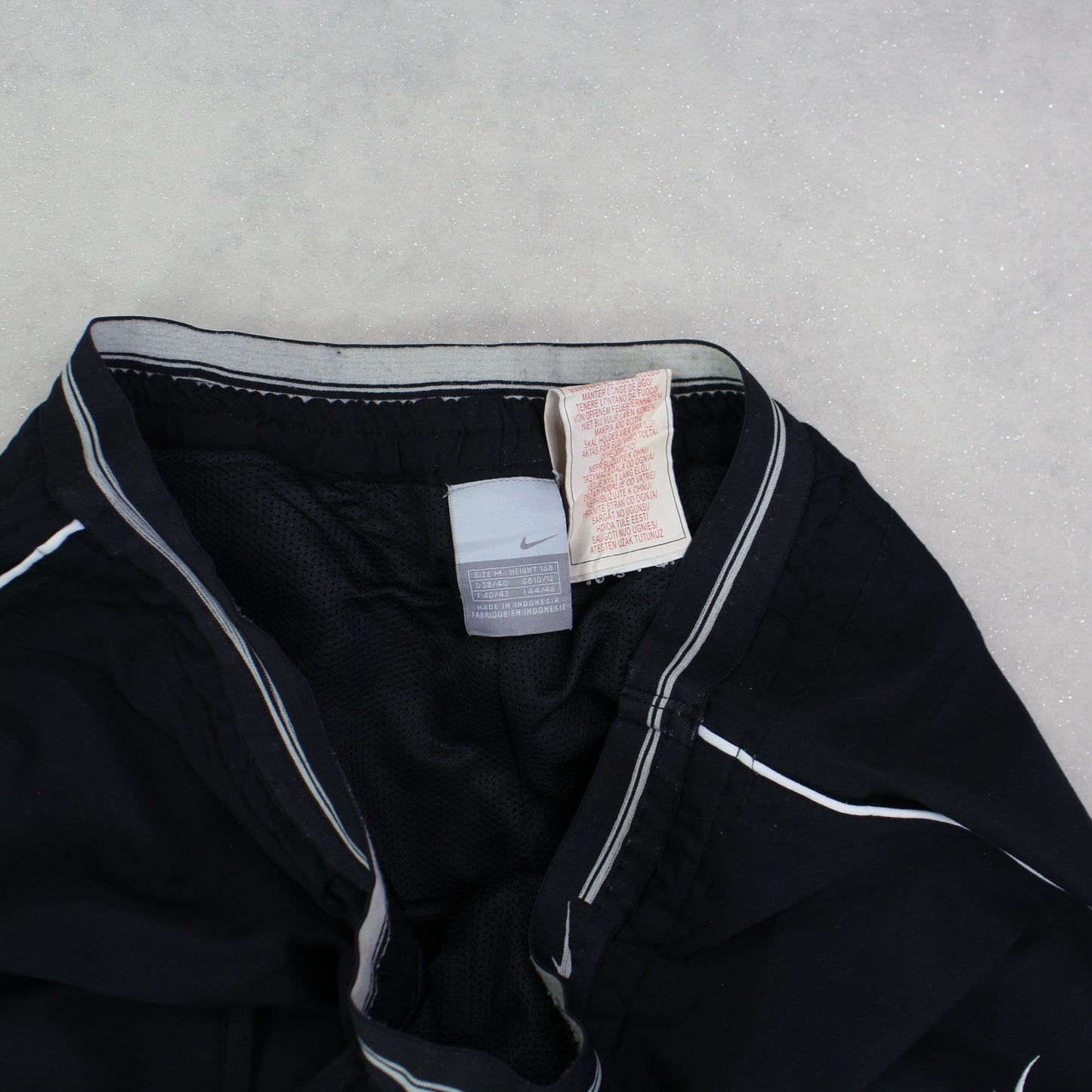 RARE 2000s Nike Baggy Trackpants Black - (M)
