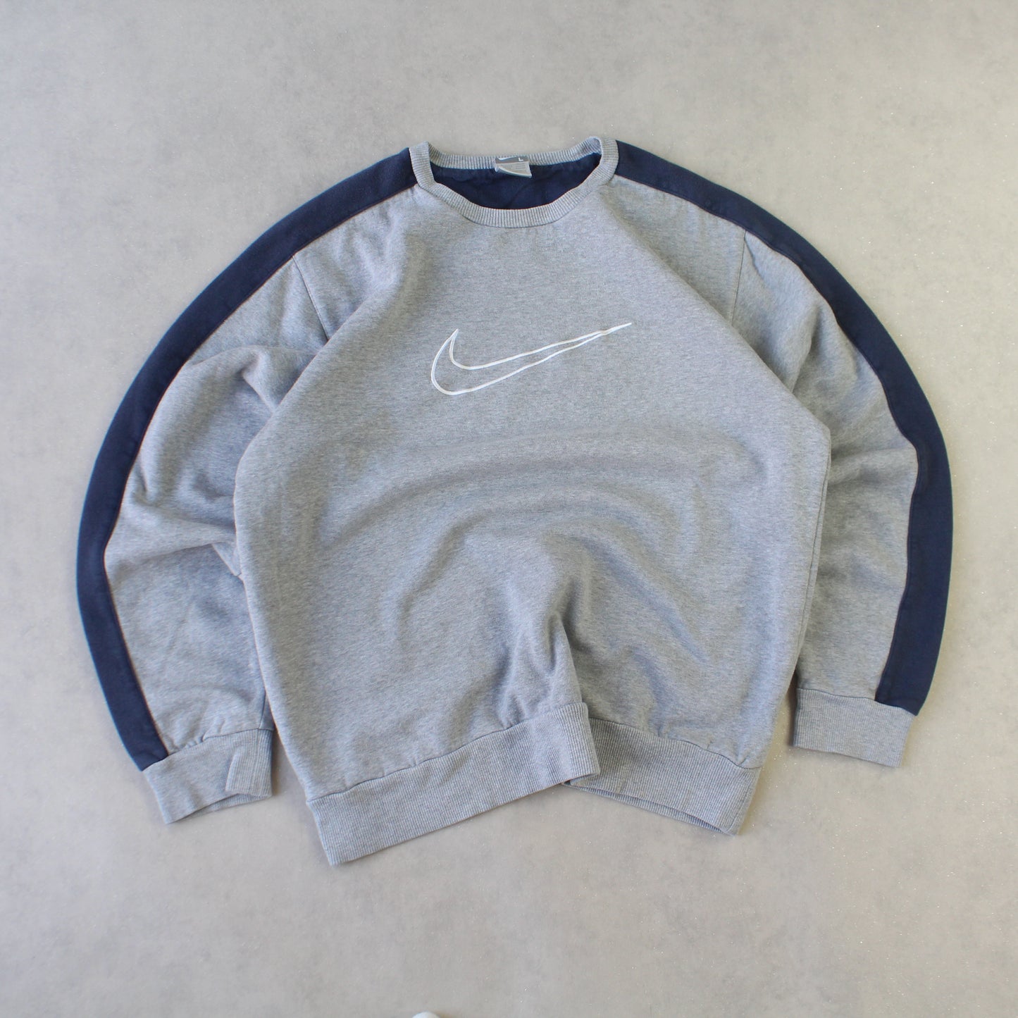 RARE 2000s Nike Sweatshirt Grey - (M)