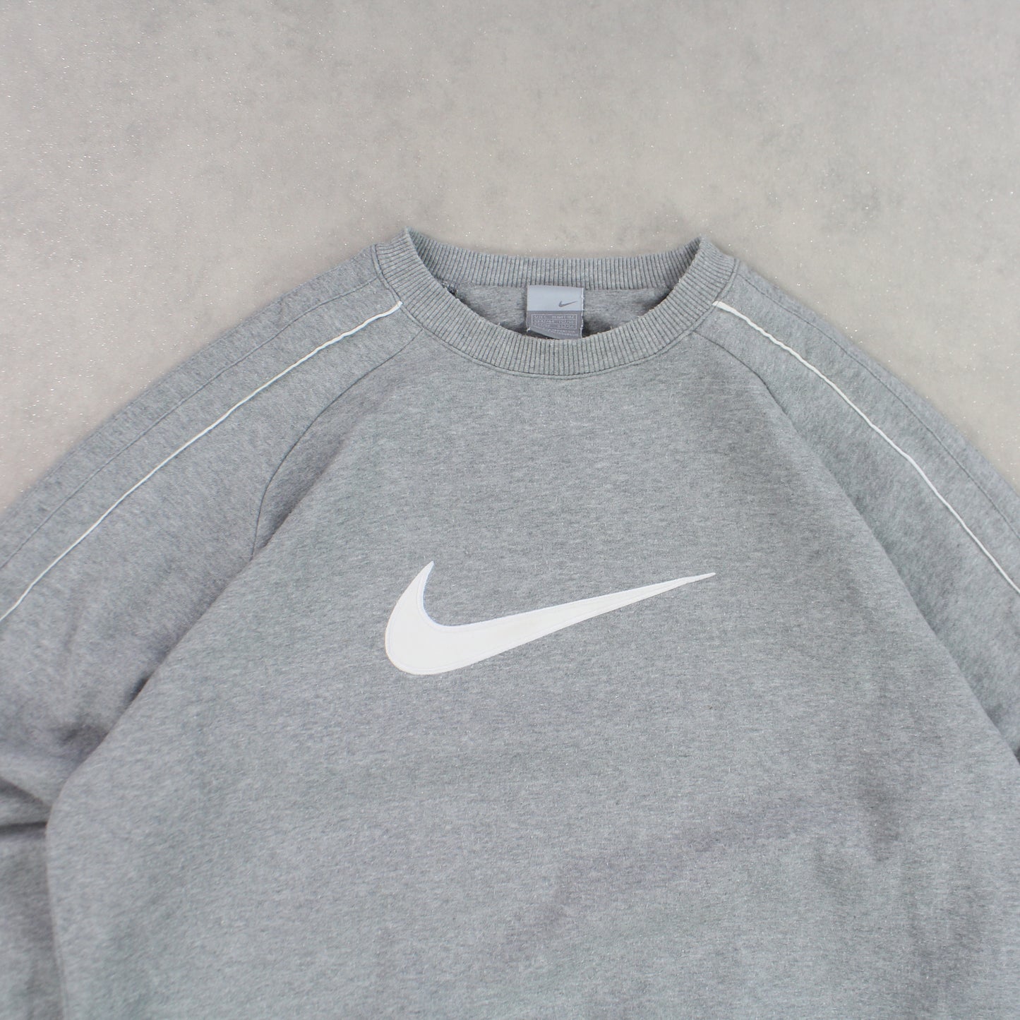 RARE 2000s Nike Sweatshirt Grey - (M)