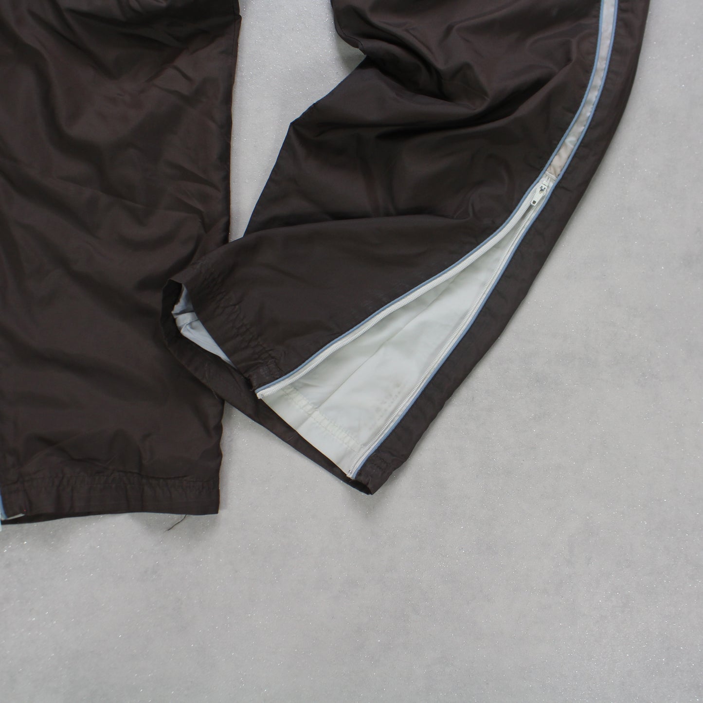 SUPER RARE 2000s Nike Trackpants Brown - (M)
