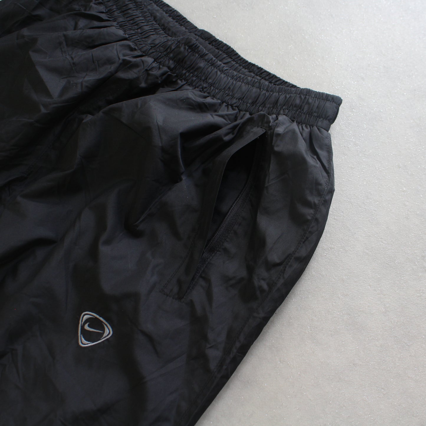 RARE 1990s Nike Trackpants Black - (S)