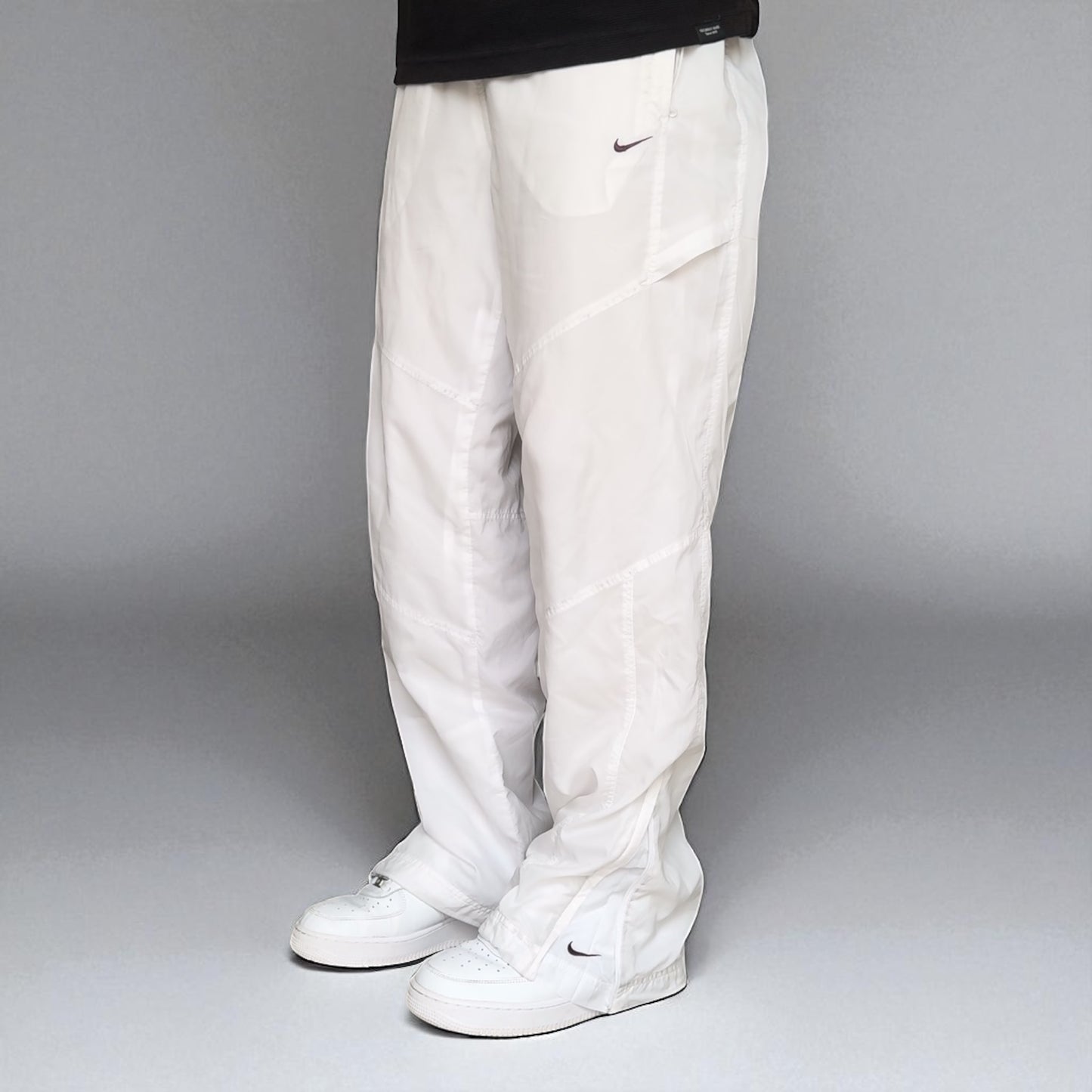 SUPER RARE 2000s Nike Trackpants White - (L)