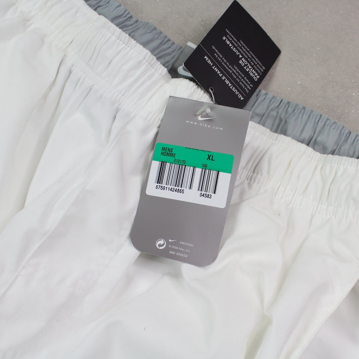 SUPER RARE 2000s Nike Trackpants BRAND NEW White - (L)