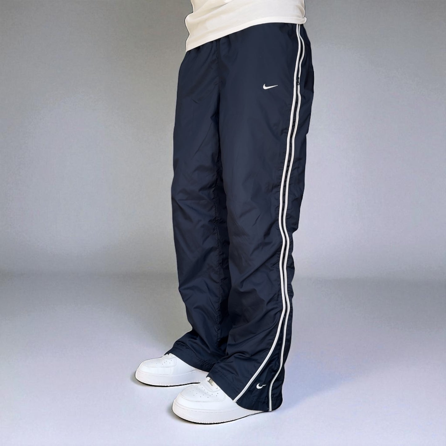 SUPER RARE 2000s Baggy Nike Trackpants Navy - (M)