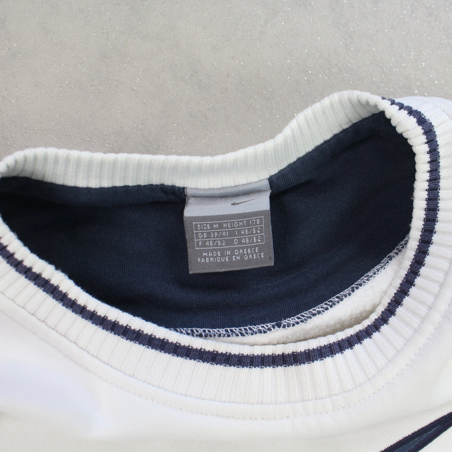 RARE 2000s Nike Heavyweight Sweatshirt White - (S)