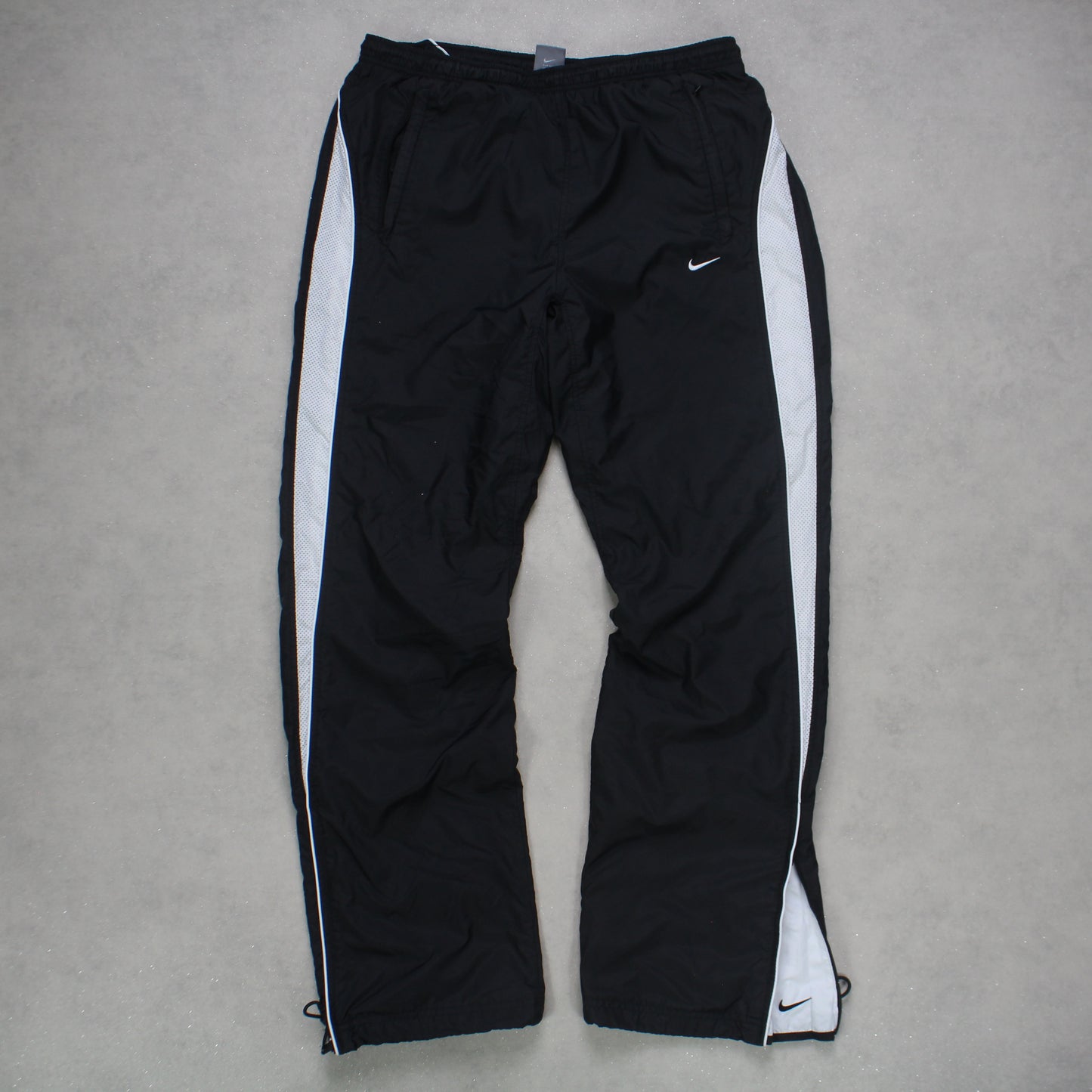 SUPER RARE 2000s Baggy Nike Trackpants Black - (L)
