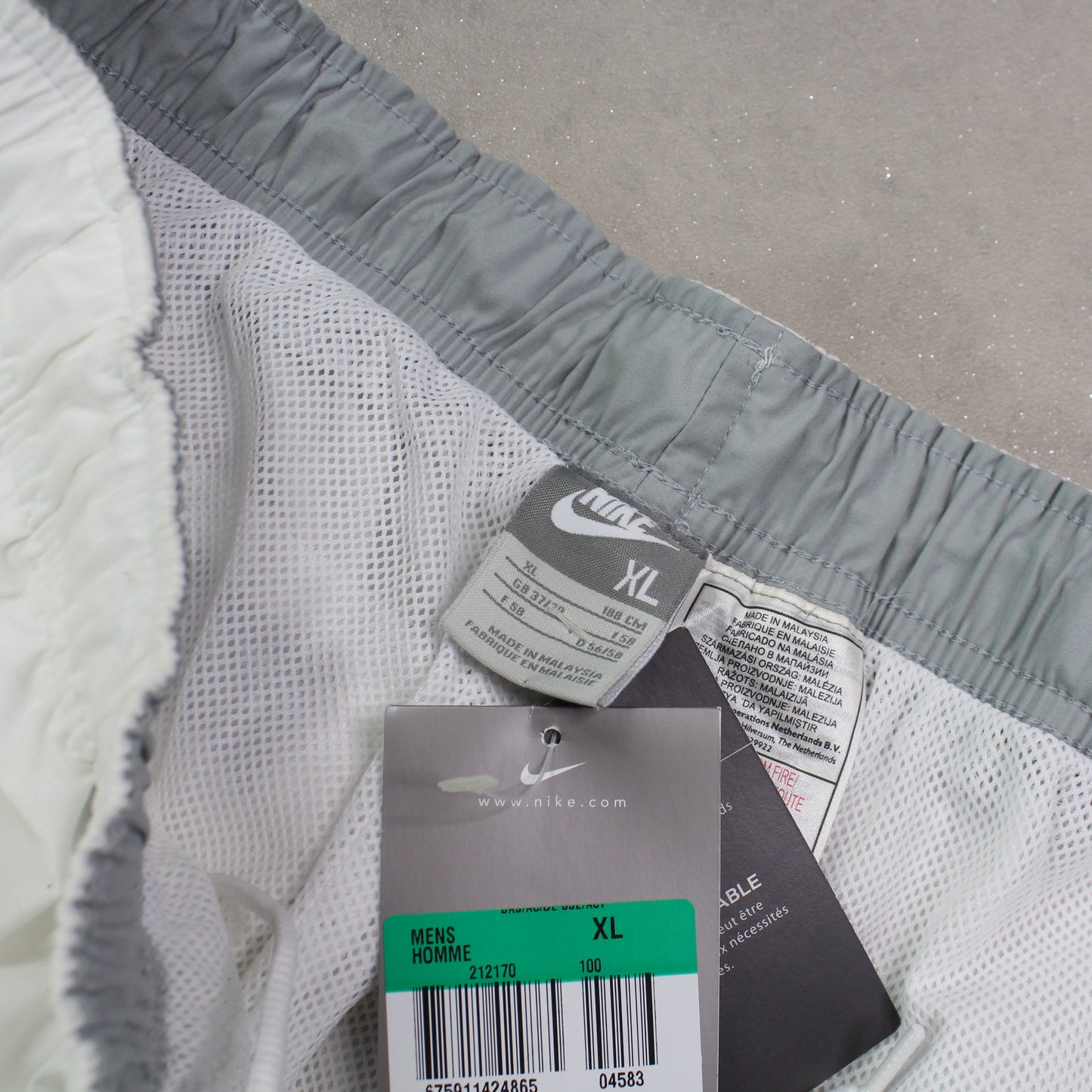 SUPER RARE 2000s Nike Trackpants BRAND NEW White - (L)