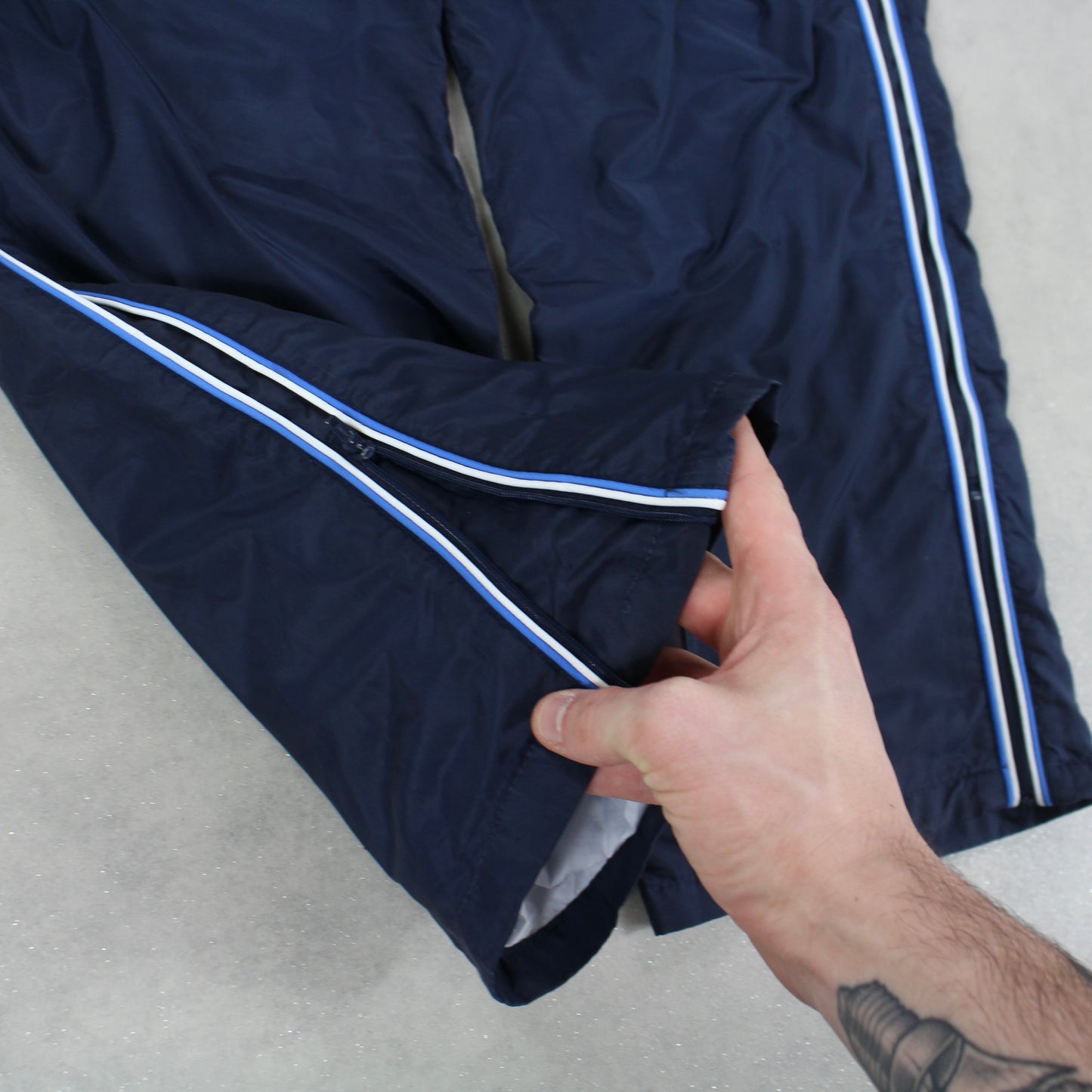 SUPER RARE 2000s Nike Trackpants Navy - (S)