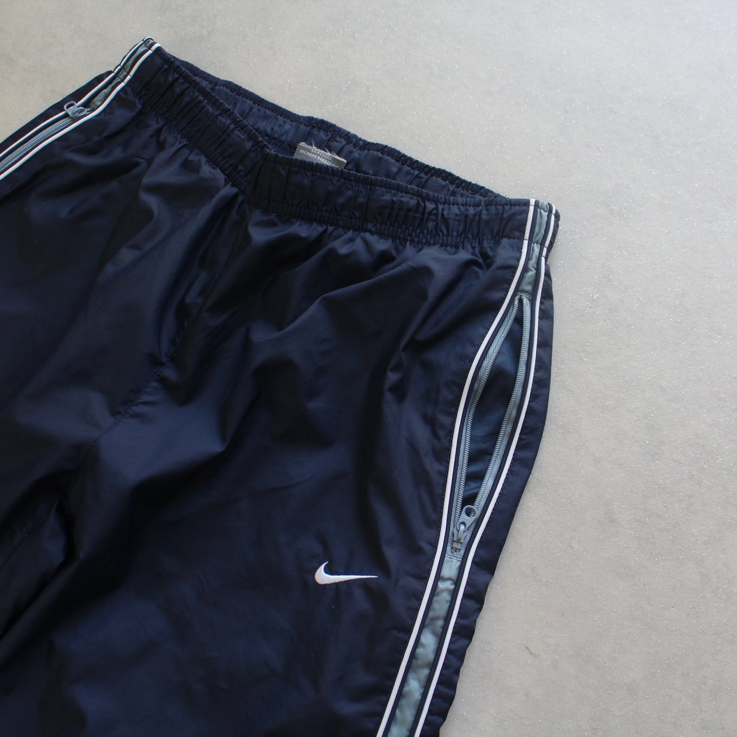SUPER RARE 2000s Nike Trackpants Navy - (XS)