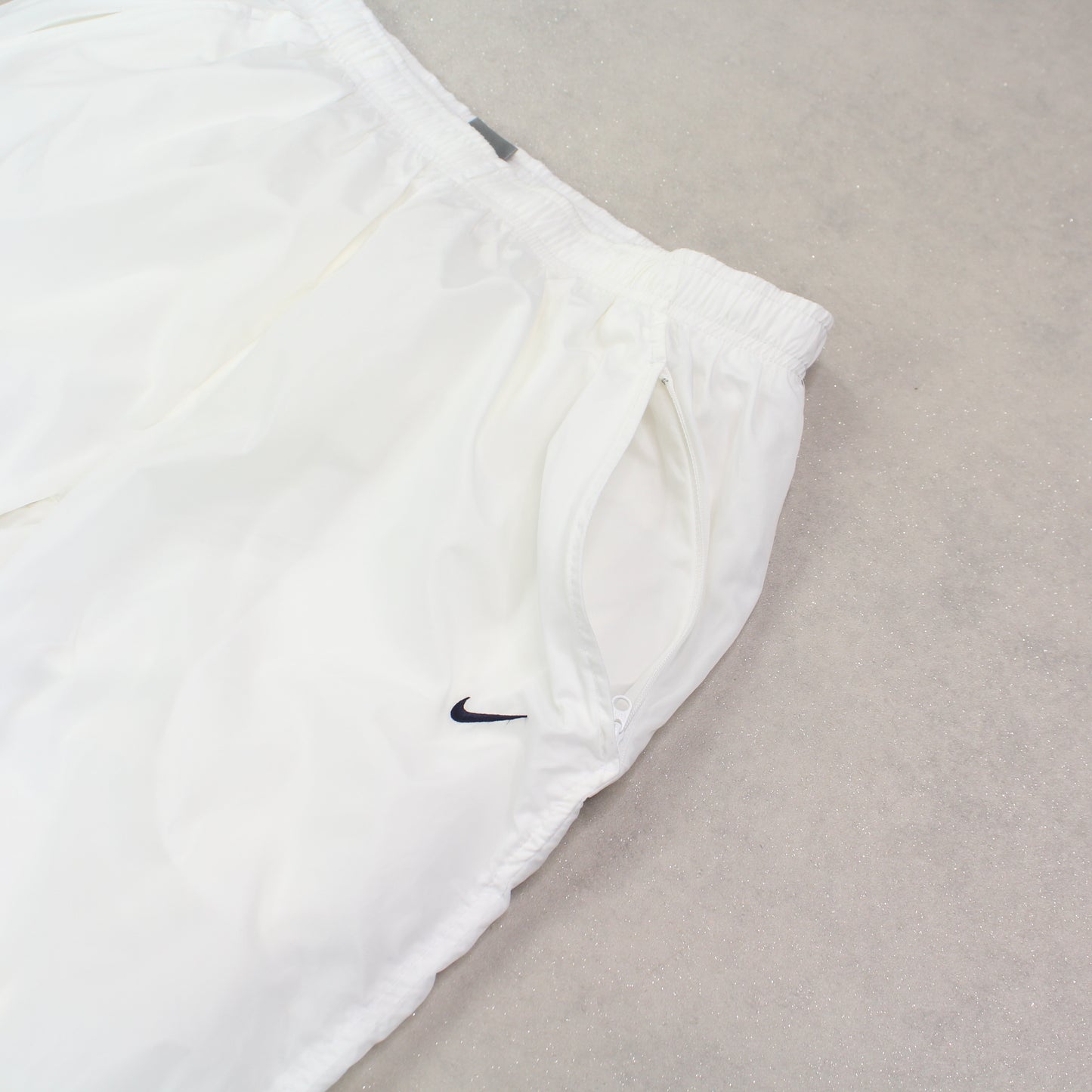 SUPER RARE 2000s Nike Trackpants White - (S)