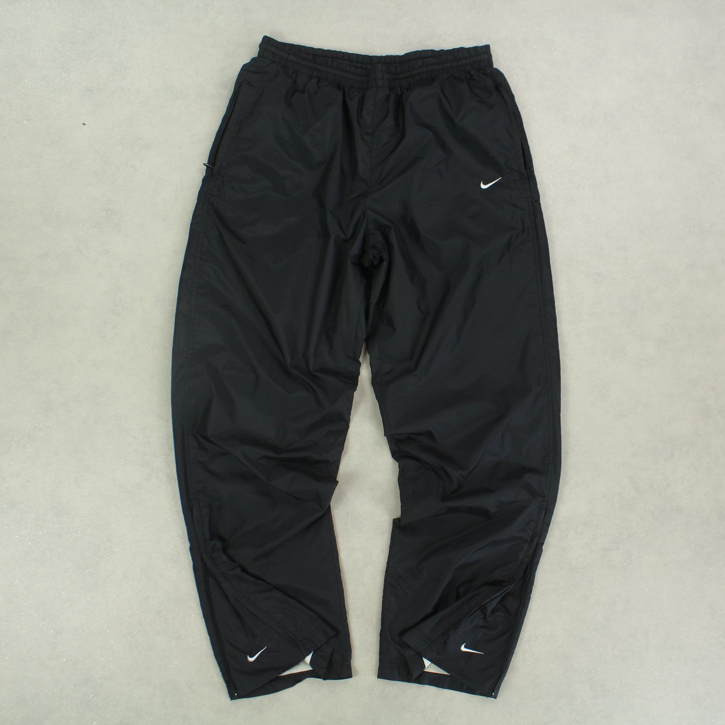 SUPER RARE 2000s Nike Trackpants Black - (S)