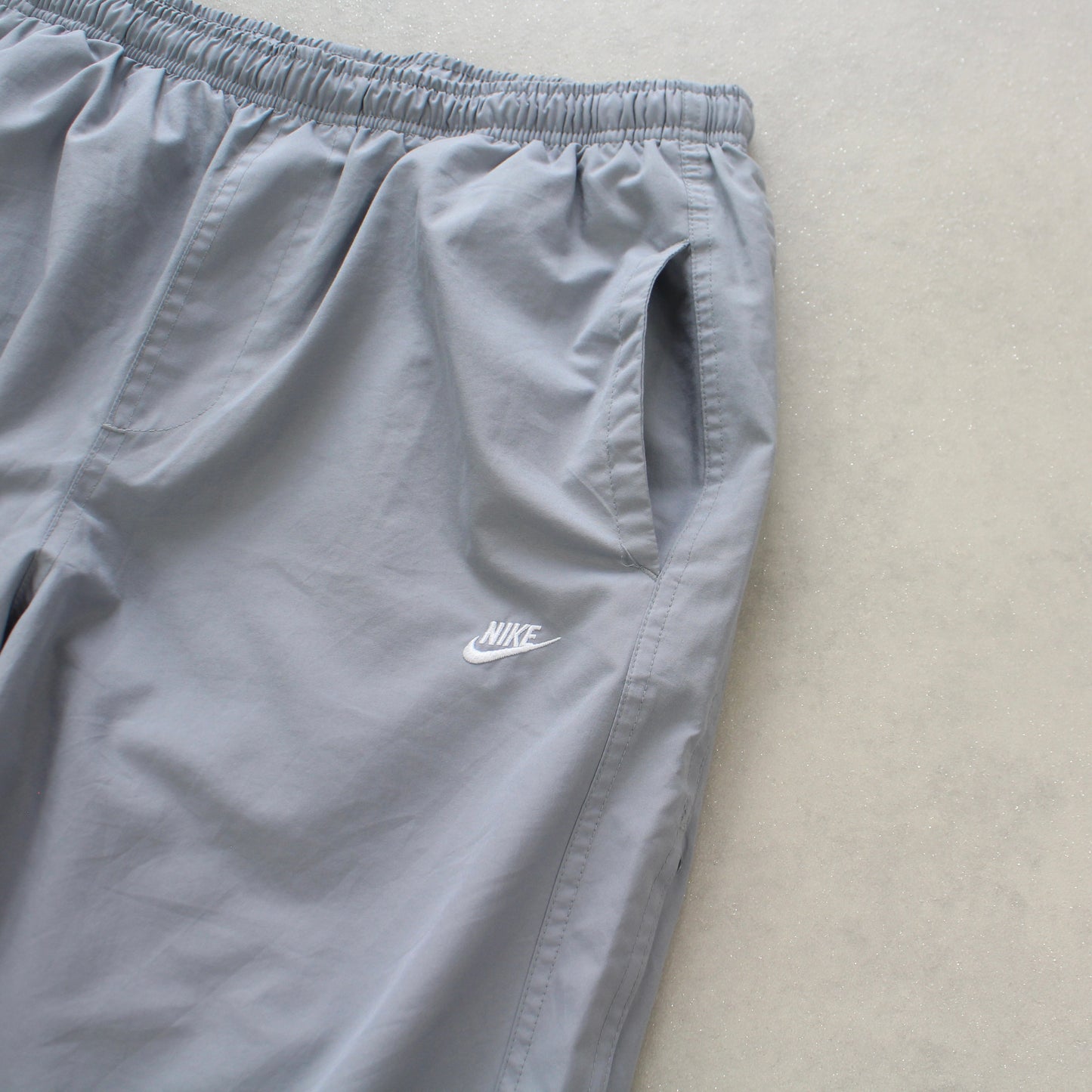 SUPER RARE 00s Nike Trackpants Grey - (L)