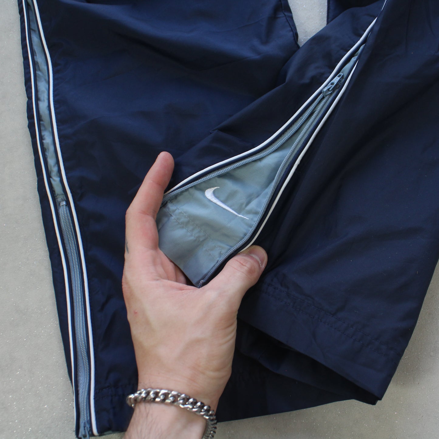 SUPER RARE 2000s Nike Trackpants Navy - (XS)