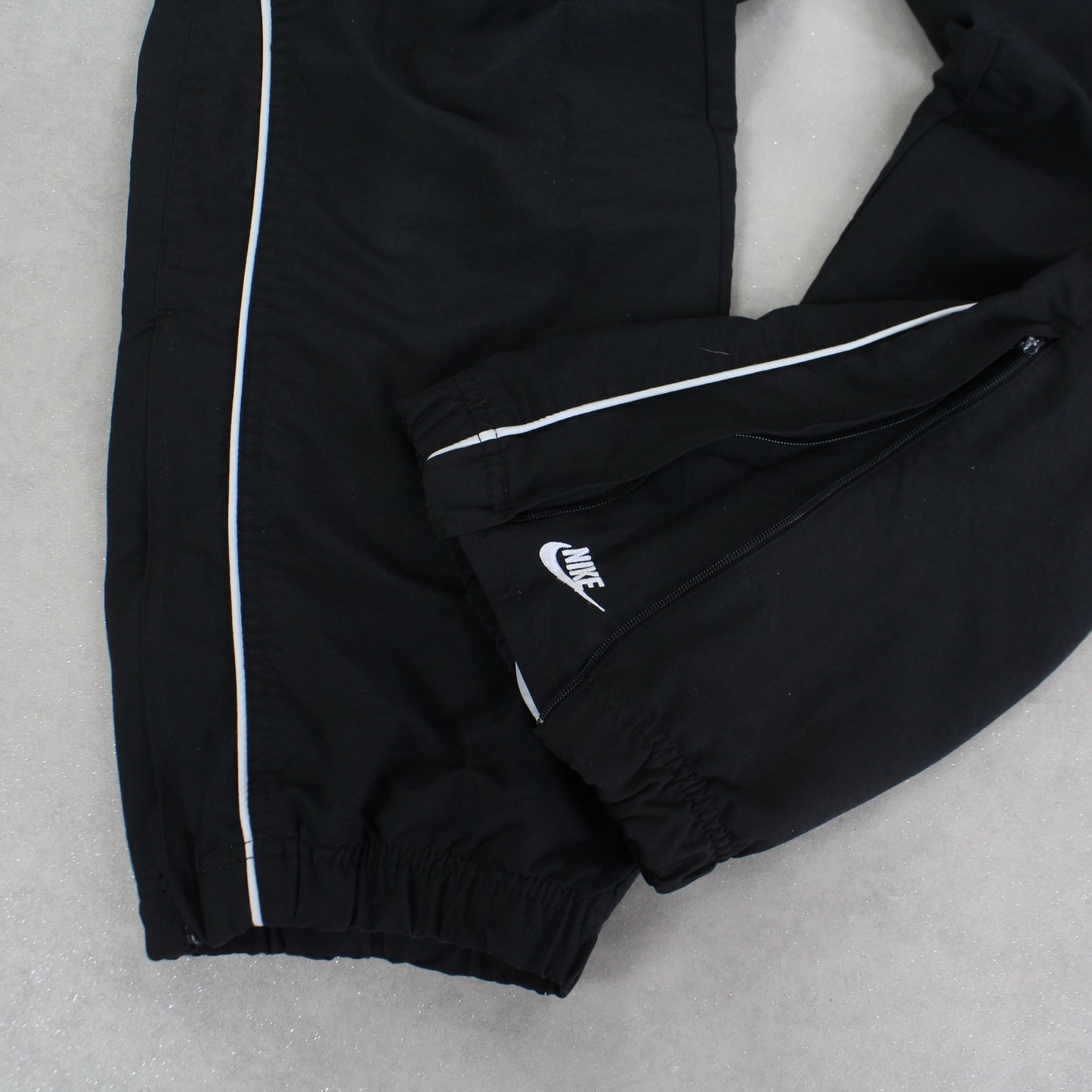 RARE 2000s Nike Trackpants Black - (L)