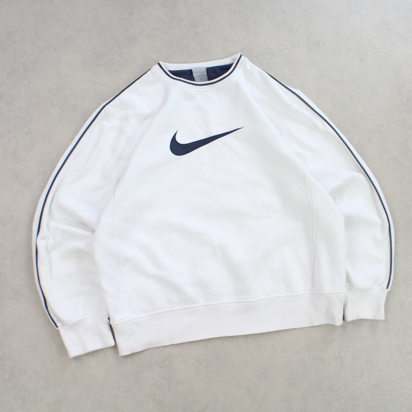 RARE 2000s Nike Heavyweight Sweatshirt White - (S)