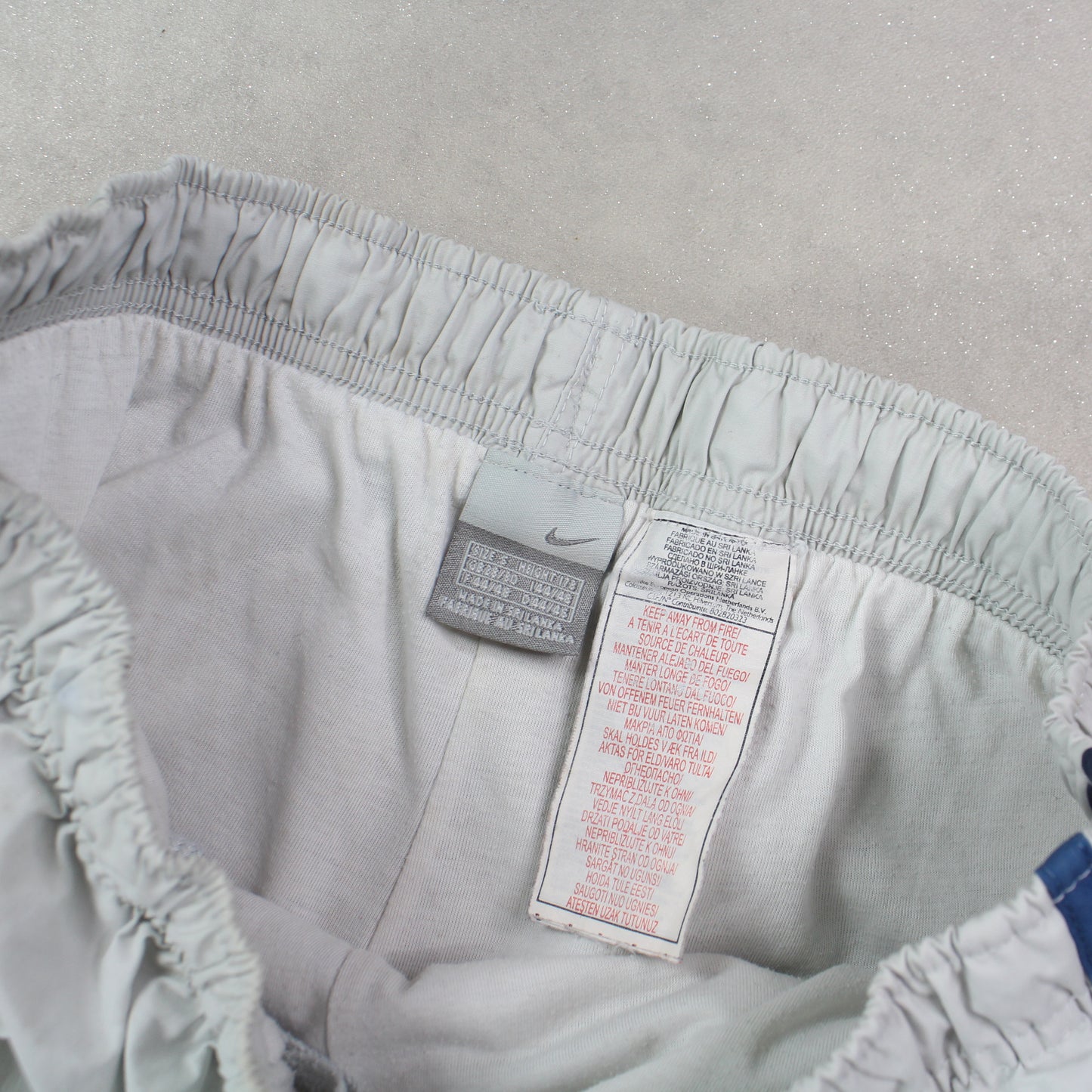 SUPER RARE 2000s Nike Trackpants Grey - (S)