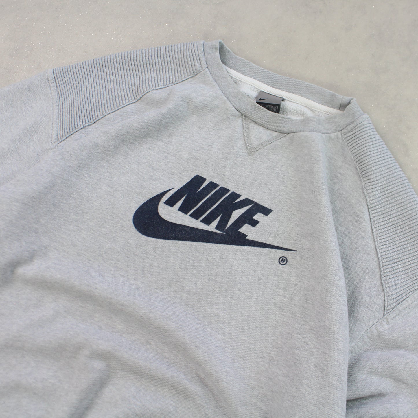 RARE 2000s Heavyweight Nike Sweatshirt Grey - (XL)