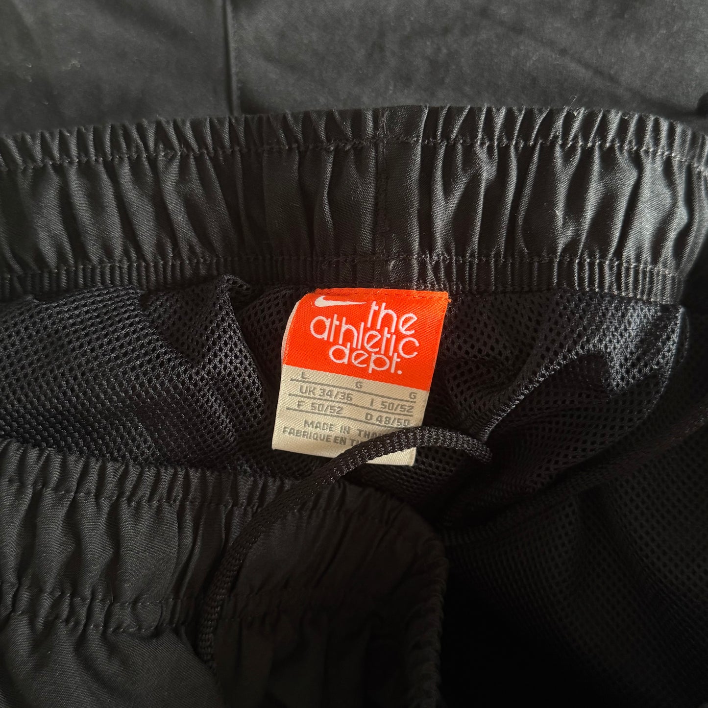 SUPER RARE 2000s Baggy Nike Trackpants Black - (L)